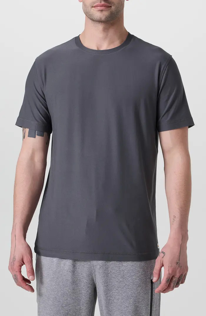 Strato Tech T-Shirt | Nordstrom