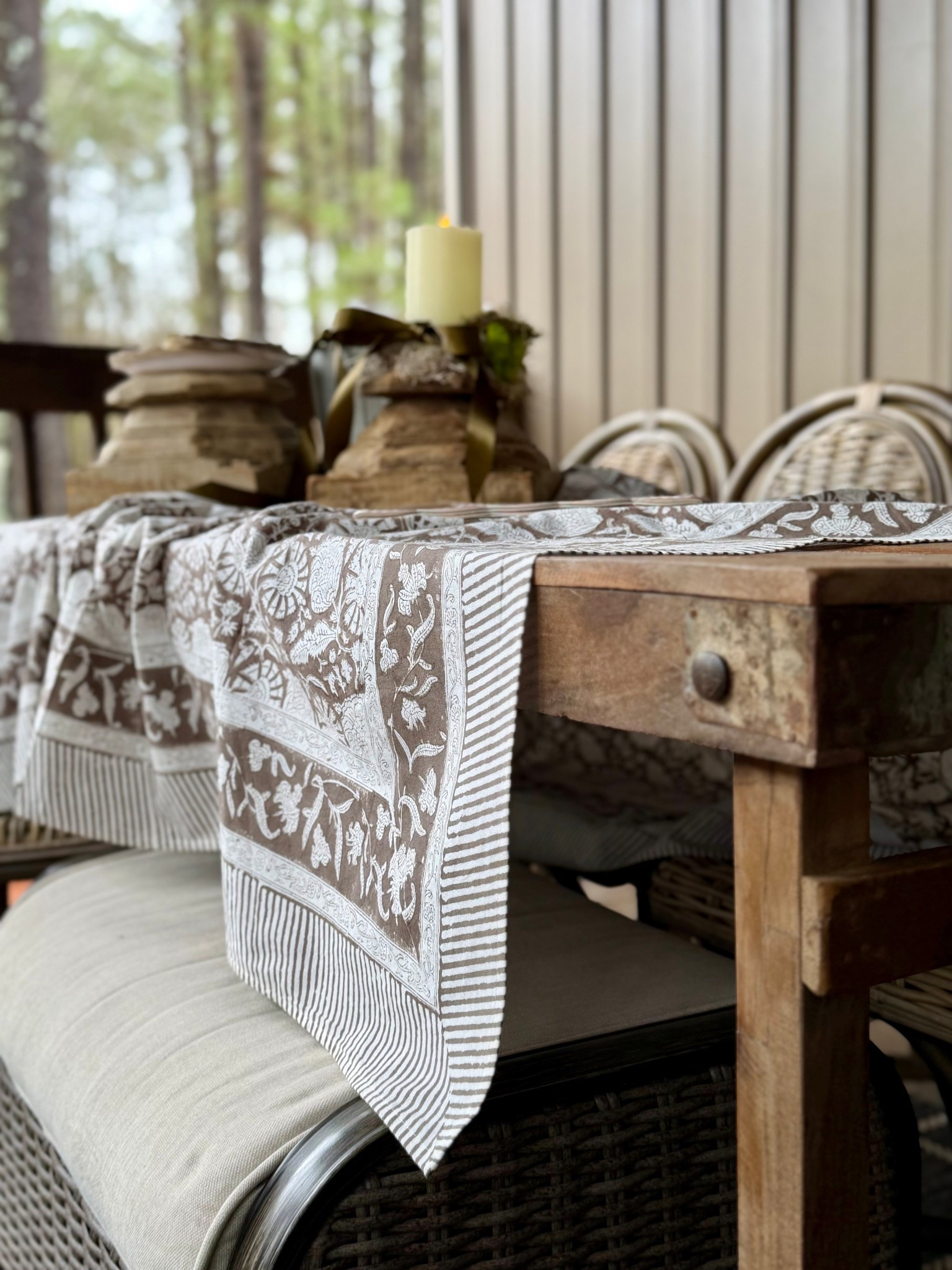 Love this table cloth from Cotton Print club. On sale today and perfect for your spring table scapes 

#LTKSaleAlert #LTKSpringSale #LTKHome