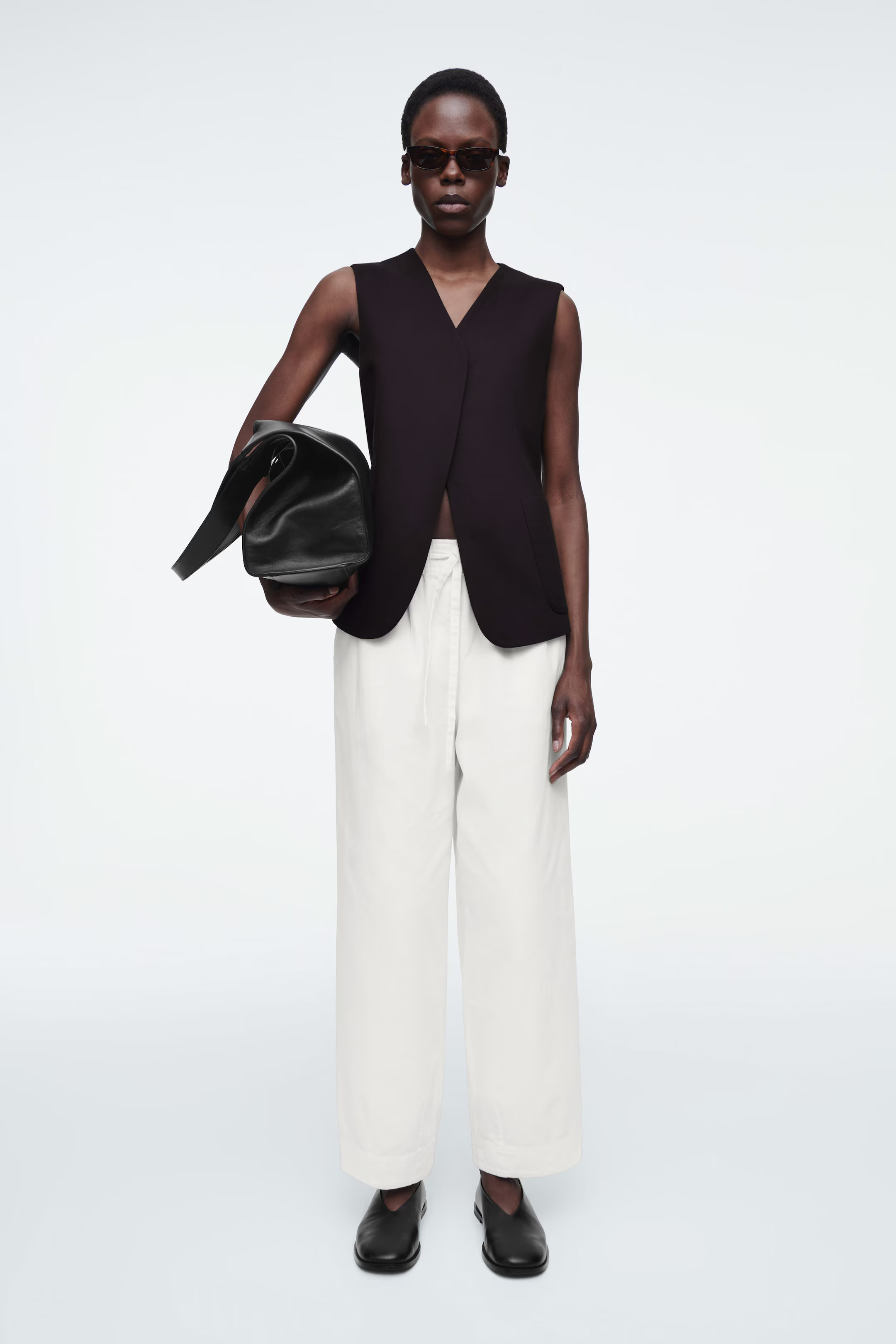 COTTON TAPERED DRAWSTRING PANTS - WHITE | COS | COS (EU)