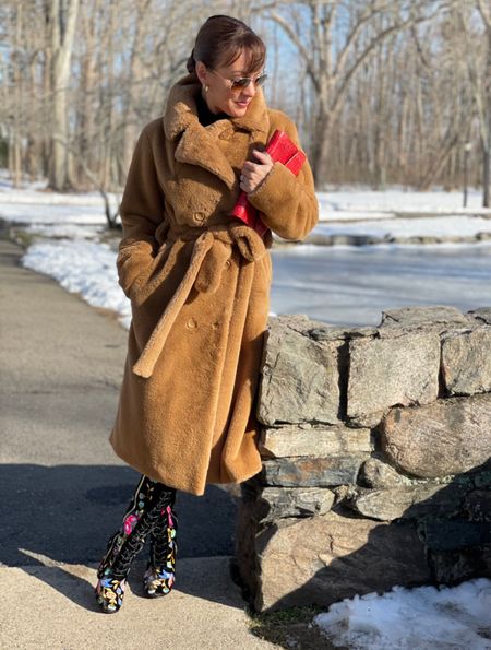 Fall + Winter Fashion - Fur Coat - Brown - Camel - Clutch - Red - Boots 

#LTKstyletip #LTKtravel #LTKSeasonal