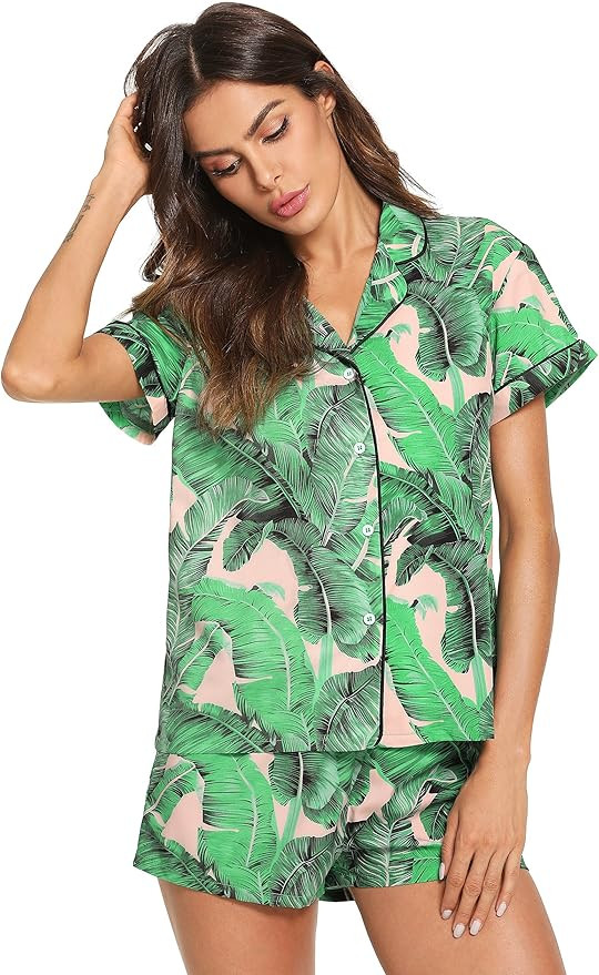 Floerns Women's Notch Collar Palm Leaf Print Sleepwear Two Piece Pajama Set | Amazon (US)
