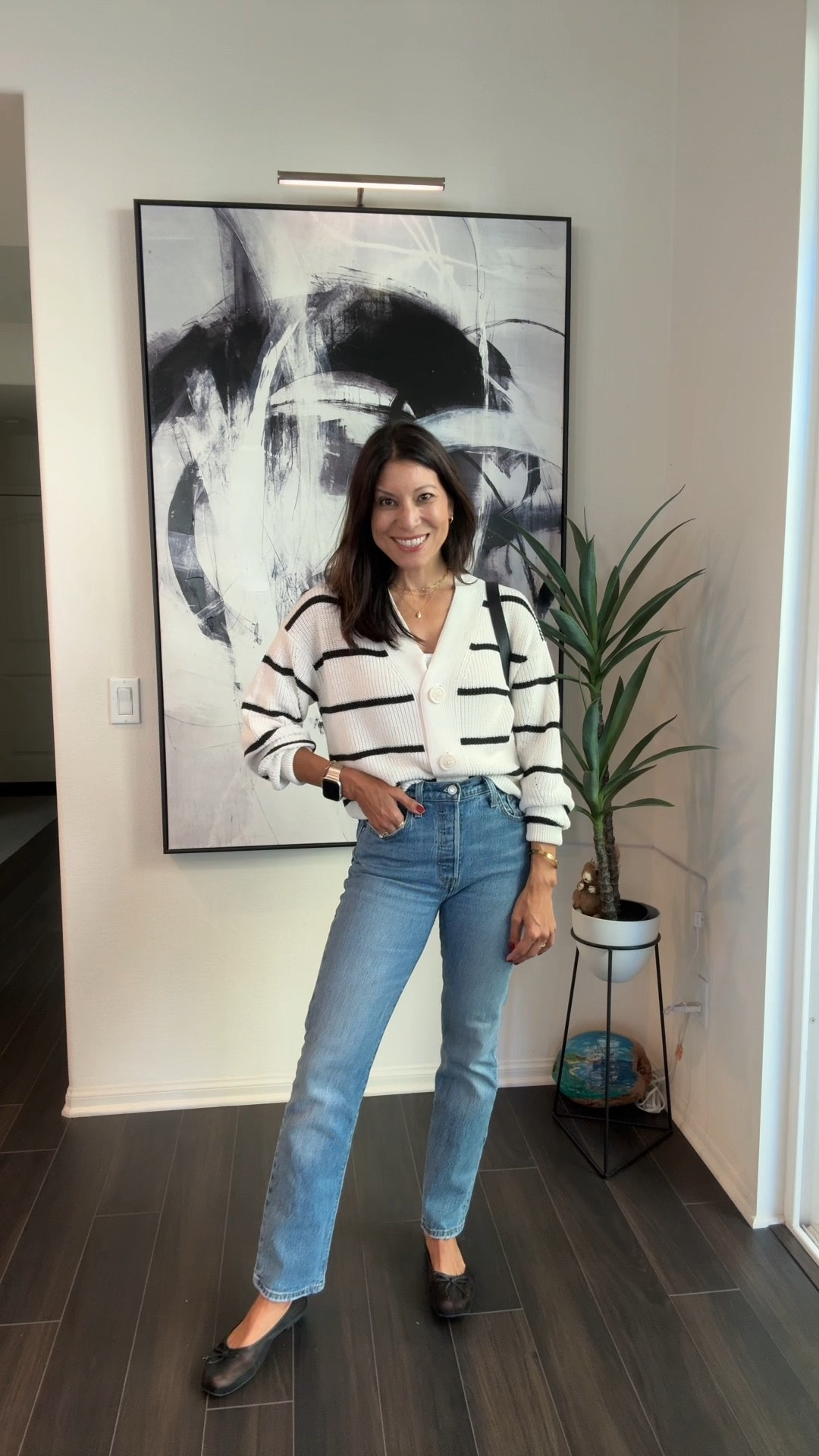 Casual cardigan outfit inspiration 

Wearing xs in cardigan 

#LTKOver40 #LTKFindsUnder50 #LTKSaleAlert