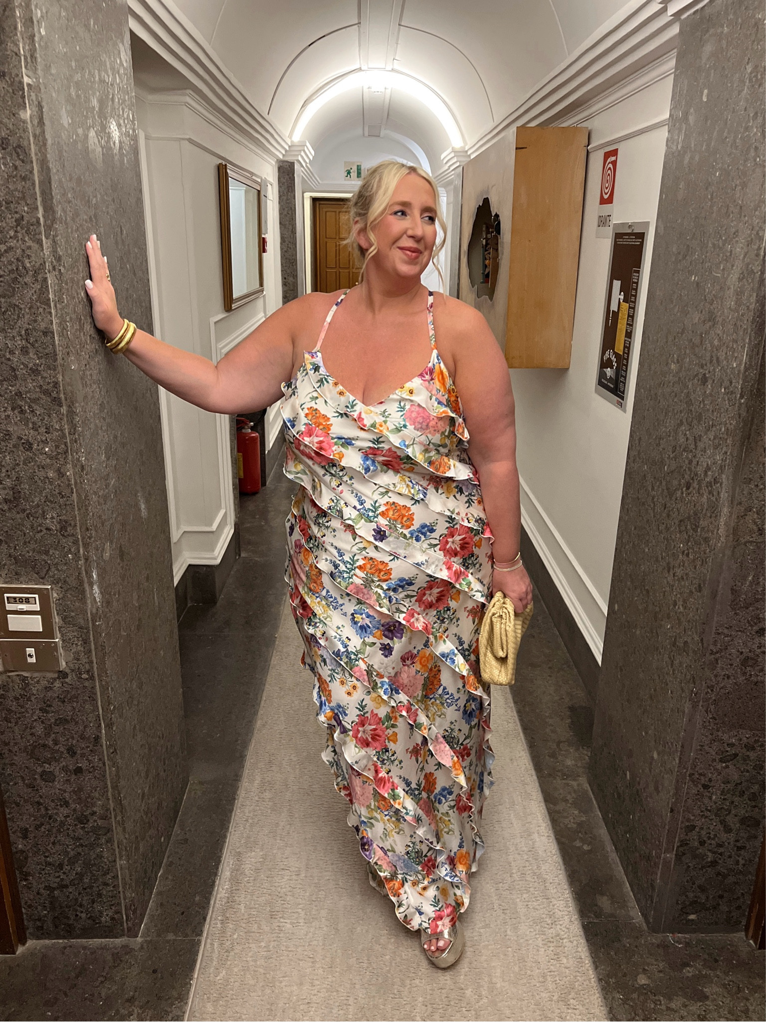 Happy Saturday, friends! I’m having a relaxing morning, reading my book, and keeping an eye on the sky, looks like it’s going to rain.

I’ve got to clean my closet and just get my life organized! 

This dress is a beauty and currently available M-XXL 🌸✨🛍️

#LTKSeasonal #LTKParties