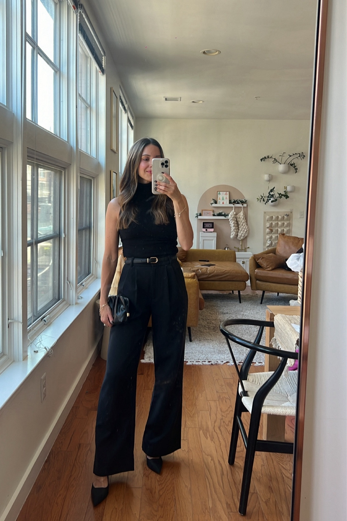 when in doubt wear all black 🖤