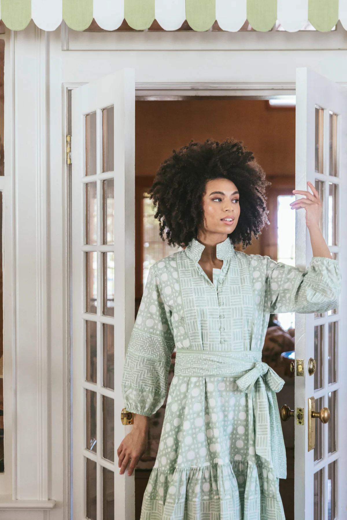 SUE SARTOR Flounce™ | Celadon Caning © 2023 | SUE SARTOR