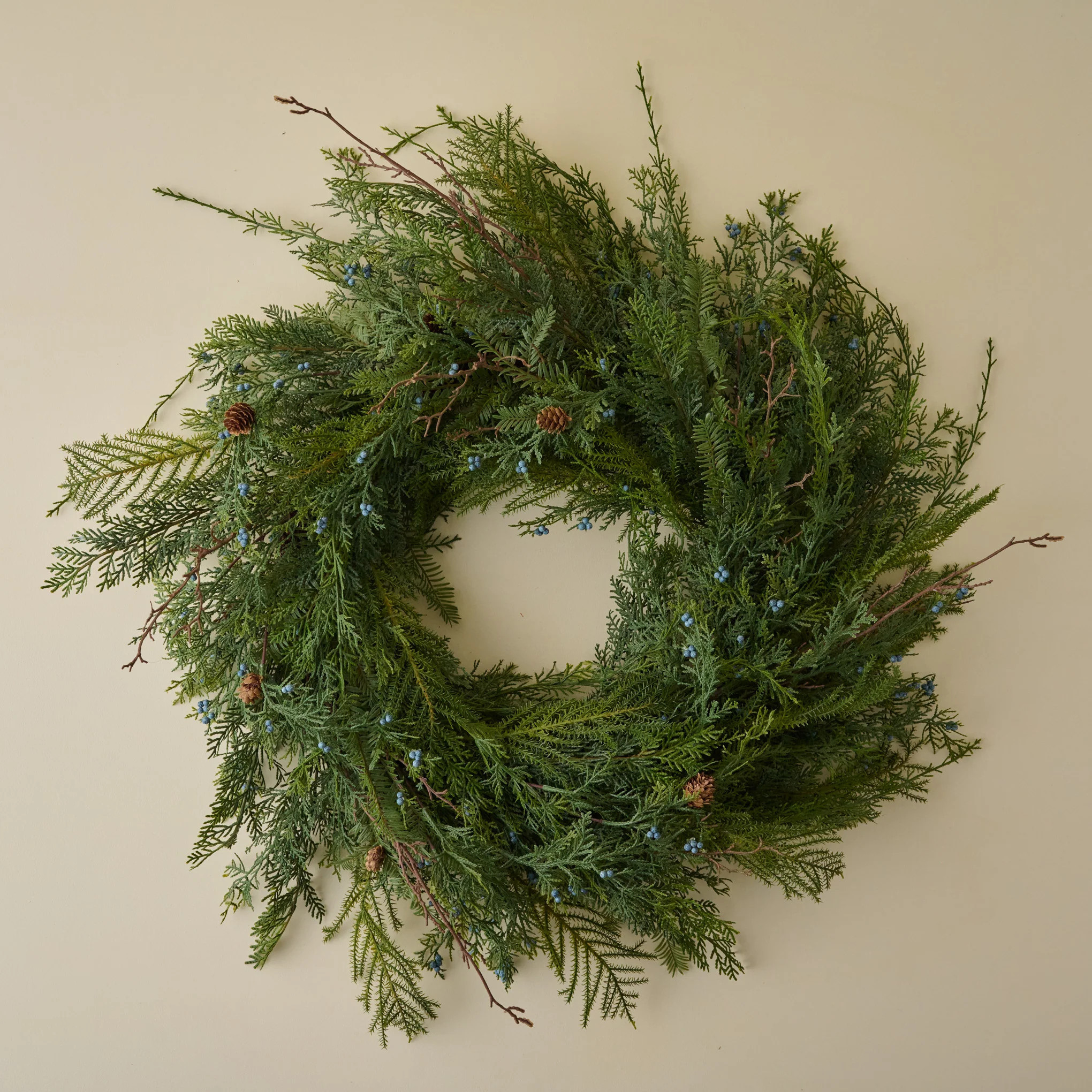 Real Touch Juniper Berry Pine Wreath | Magnolia