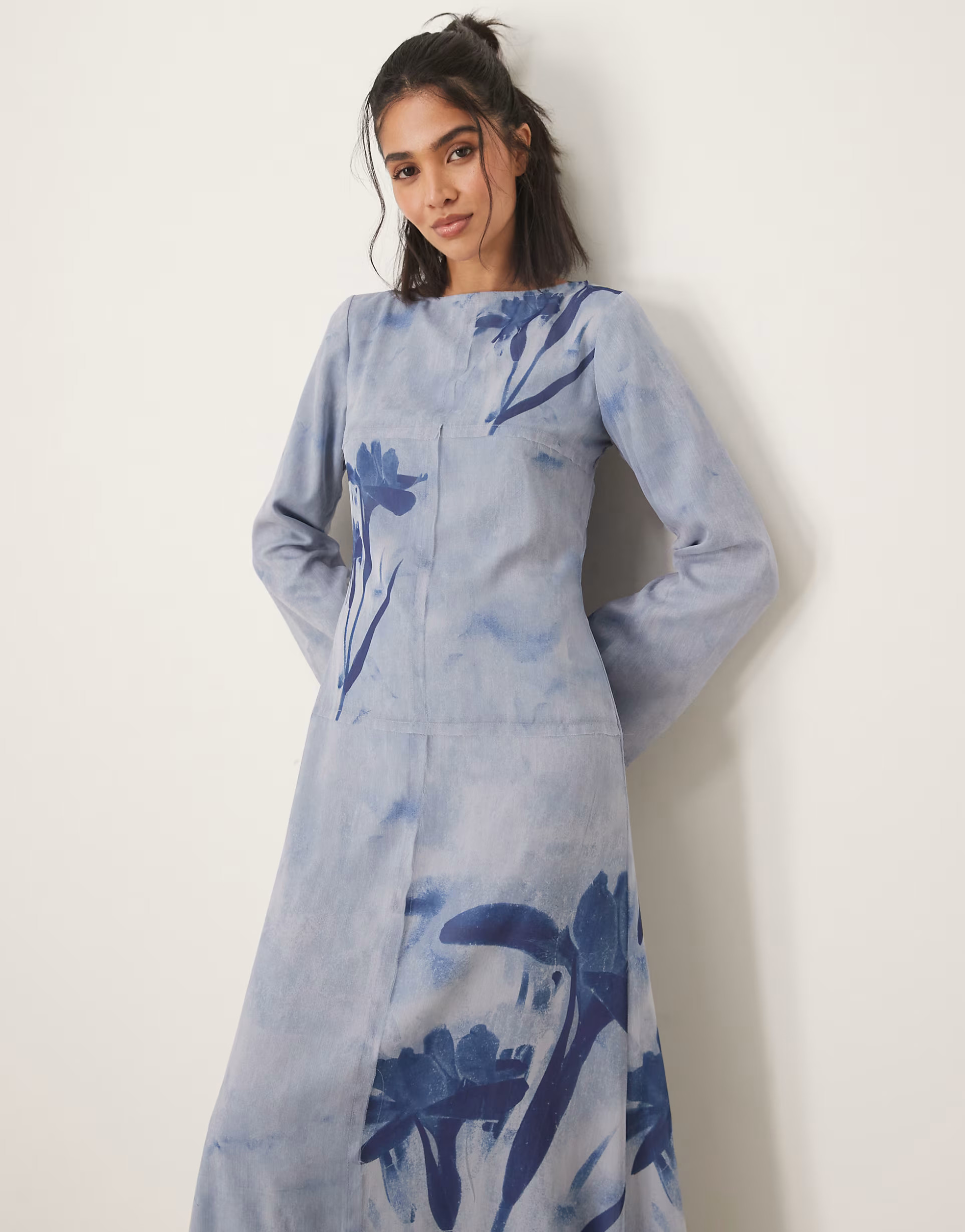 ASOS DESIGN placement print raw seam detail maxi dress | ASOS (Global)