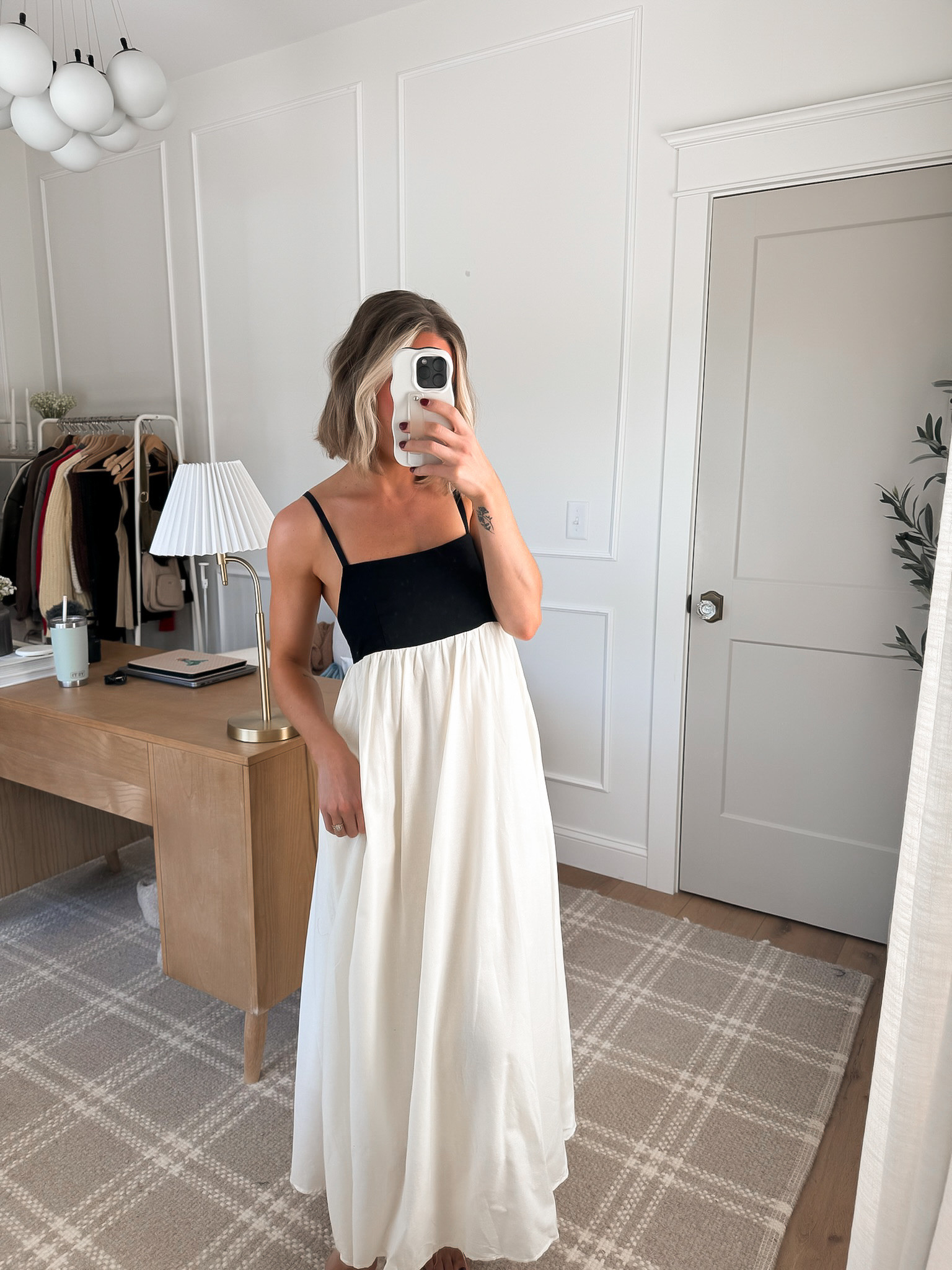 One of my most popular Amazon dresses!! Love the color blocking! 🤩 

Can layer with a black long sleeve for cooler temps or a cardigan!!

#LTKSeasonal #LTKStyleTip #LTKFindsUnder100