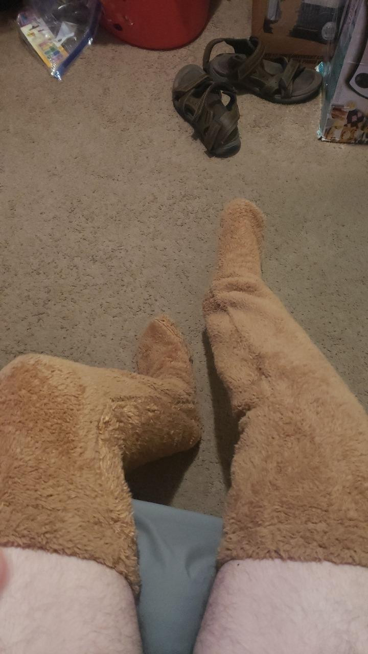 Peoaieh Over Knee High Fuzzy Socks Plush Slipper Stockings Furry Long Leg Warmers Winter Home Sle... | Amazon (US)