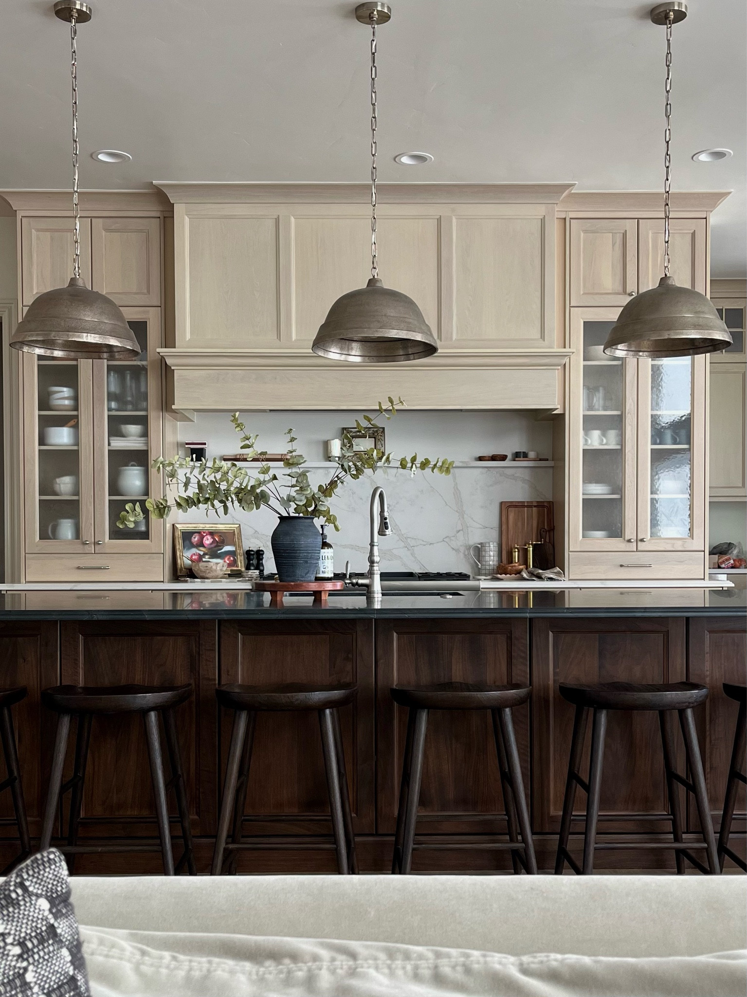 Stonebrook Home kitchen details

#kitchen #lighting #decor

Counter stools, counter chairs, kitchen decor, kitchen pendants, kitchen island, dishes, dinnerware

#LTKHome #LTKSaleAlert #LTKFamily