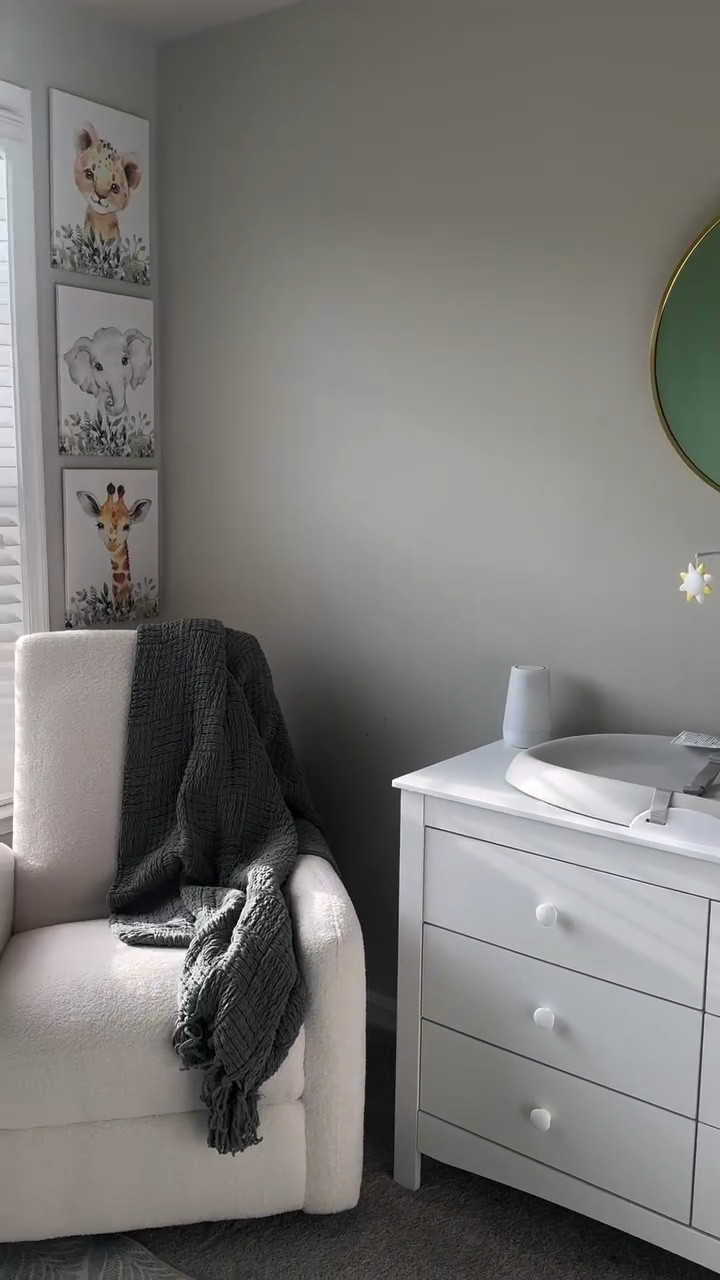 The must haves in every nursery! 🤩🤩🤩




#LTKBaby #LTKKids #LTKBump