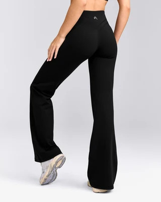 UnifiedMove™ Wrap Flared Pants | Black | Oner Active (UK / US)