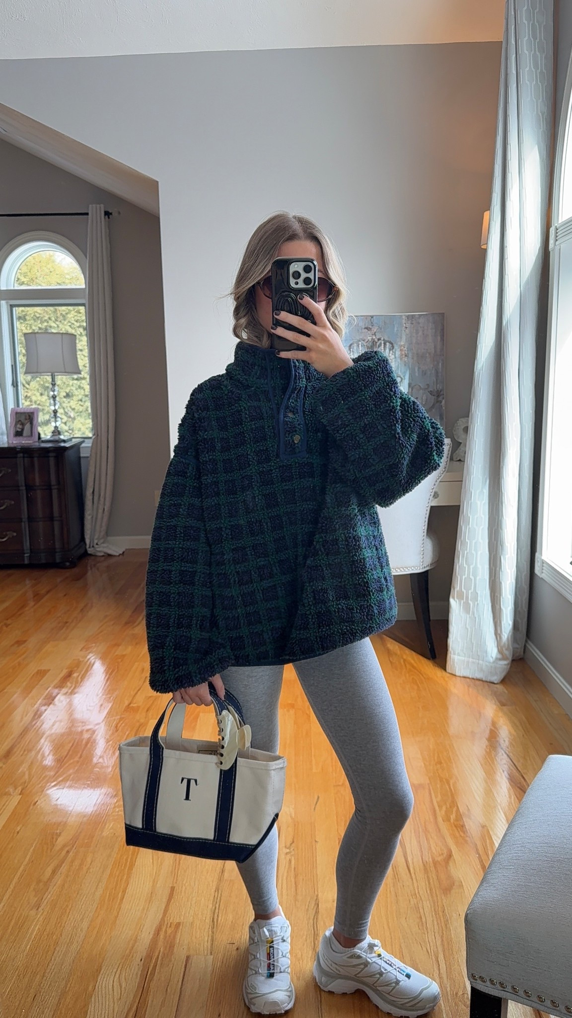 wearing a small in fleece and xxs in leggings

#LTKSeasonal #LTKootd #LTKU