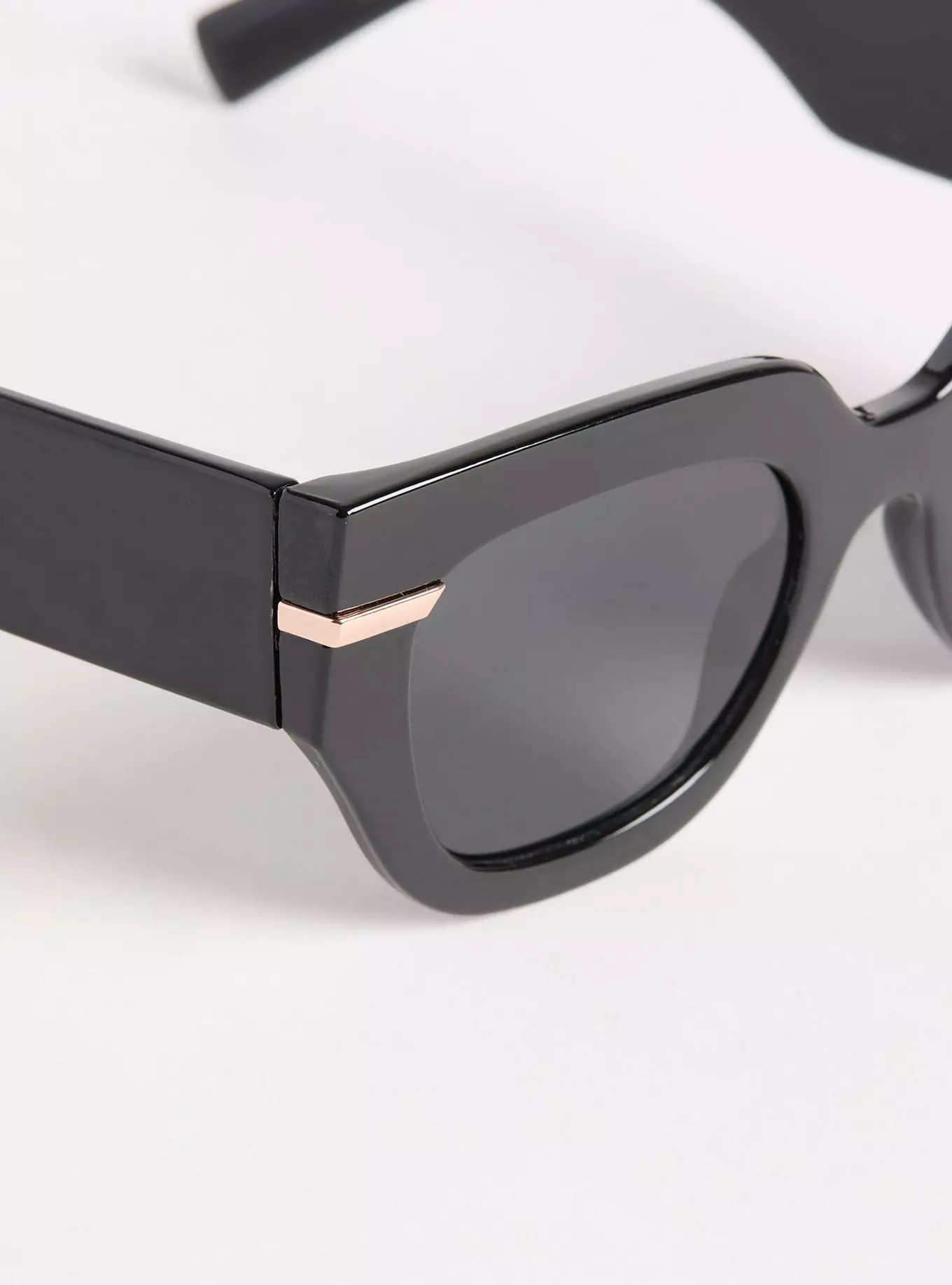 Angular Cateye Sunglasses | Torrid (US & Canada)