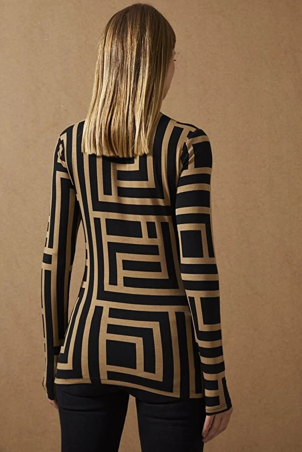 Kamelschwarze Damenbluse mit halbem Fischermuster LPP1147 | Trendyol DE