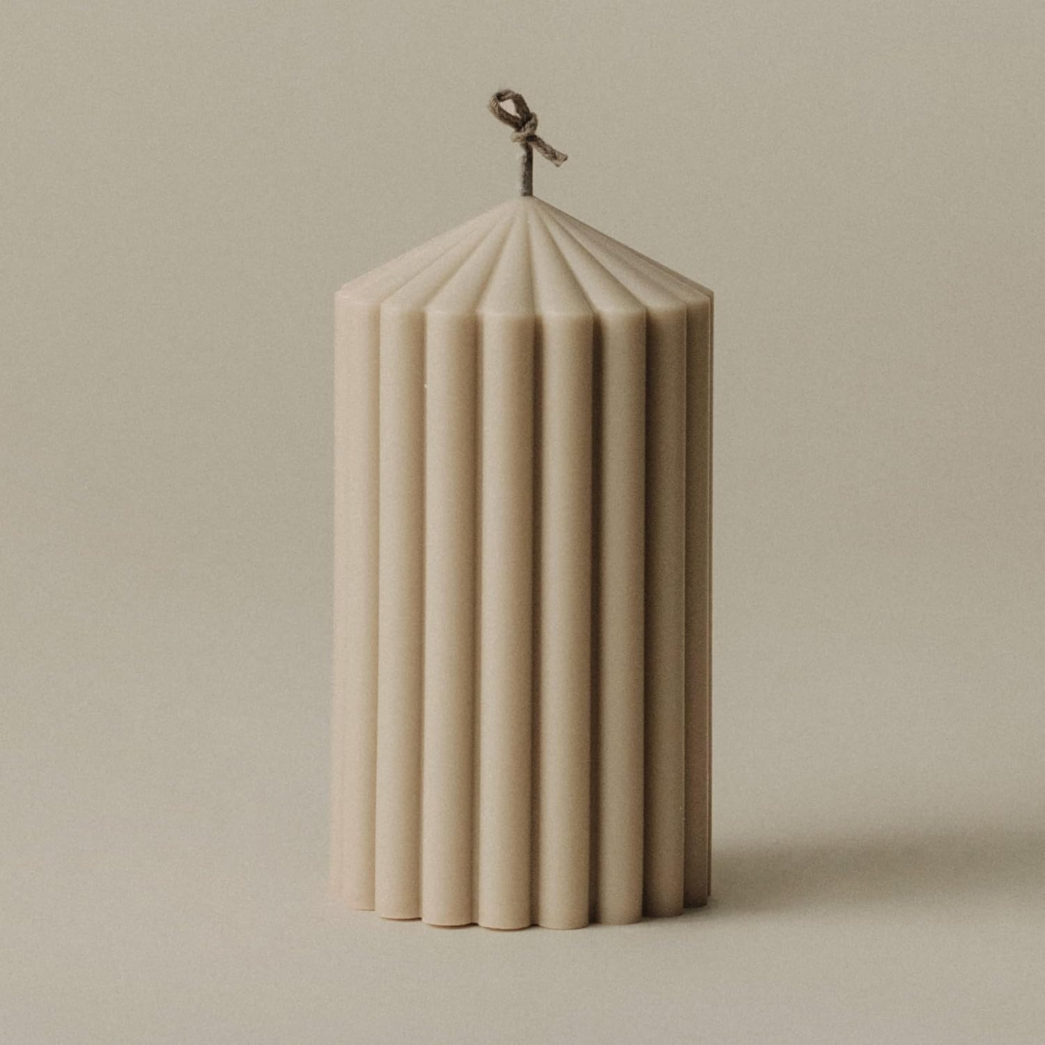 LAWA Ribbed Peak Pillar Candle - Large Beautiful Handmade Pillar Scented Soy Wax Candle Elegant Bubble Aesthetic Candle Housewarming Gift Home Room Shelf Decor Idea Sandstone (Small) | Amazon (US)