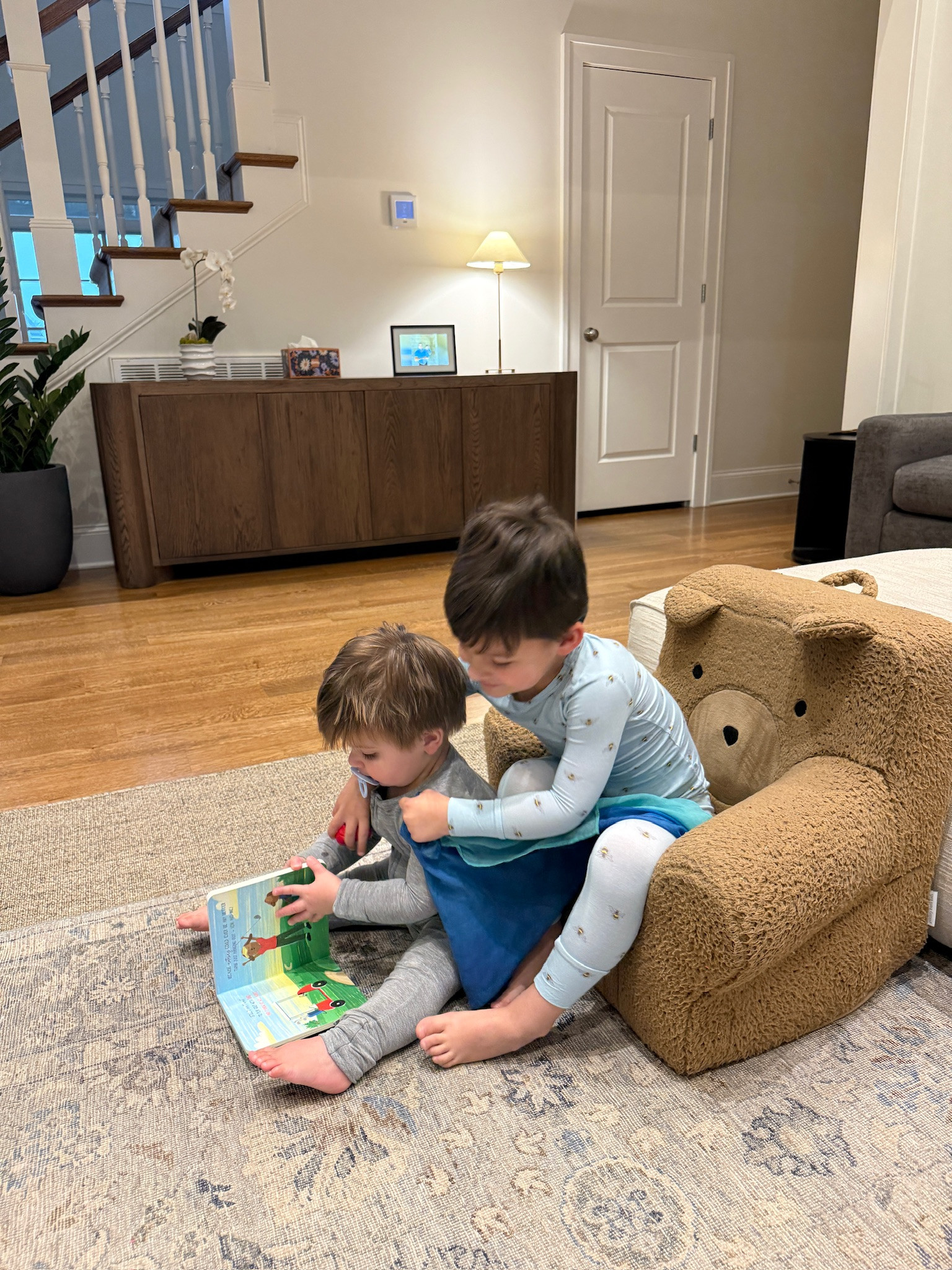 🩵🤍

Kids, kids finds, kids pjs, kid chairs, pbk, pottery barn, boy mom, Grace white

#LTKmomlife #LTKKids #LTKBaby