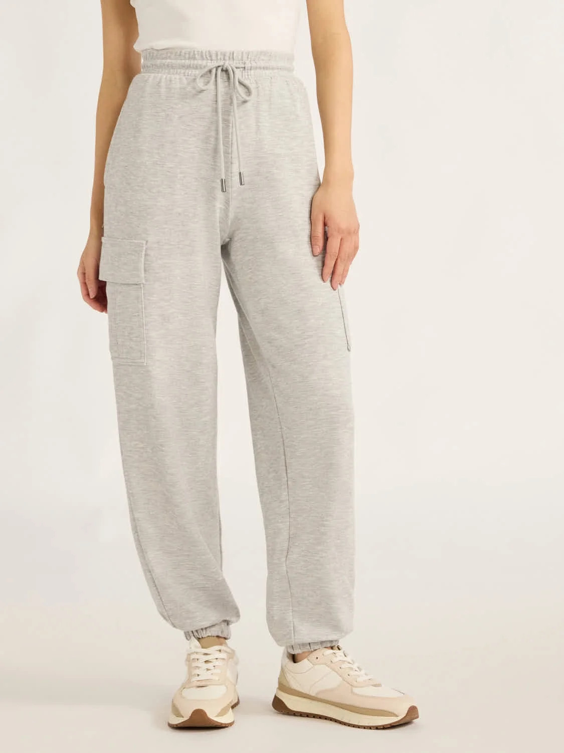 Scoop Women’s and Women's Plus Ultimate ScubaKnit Cargo Joggers, Sizes XS-4X | Walmart (US)