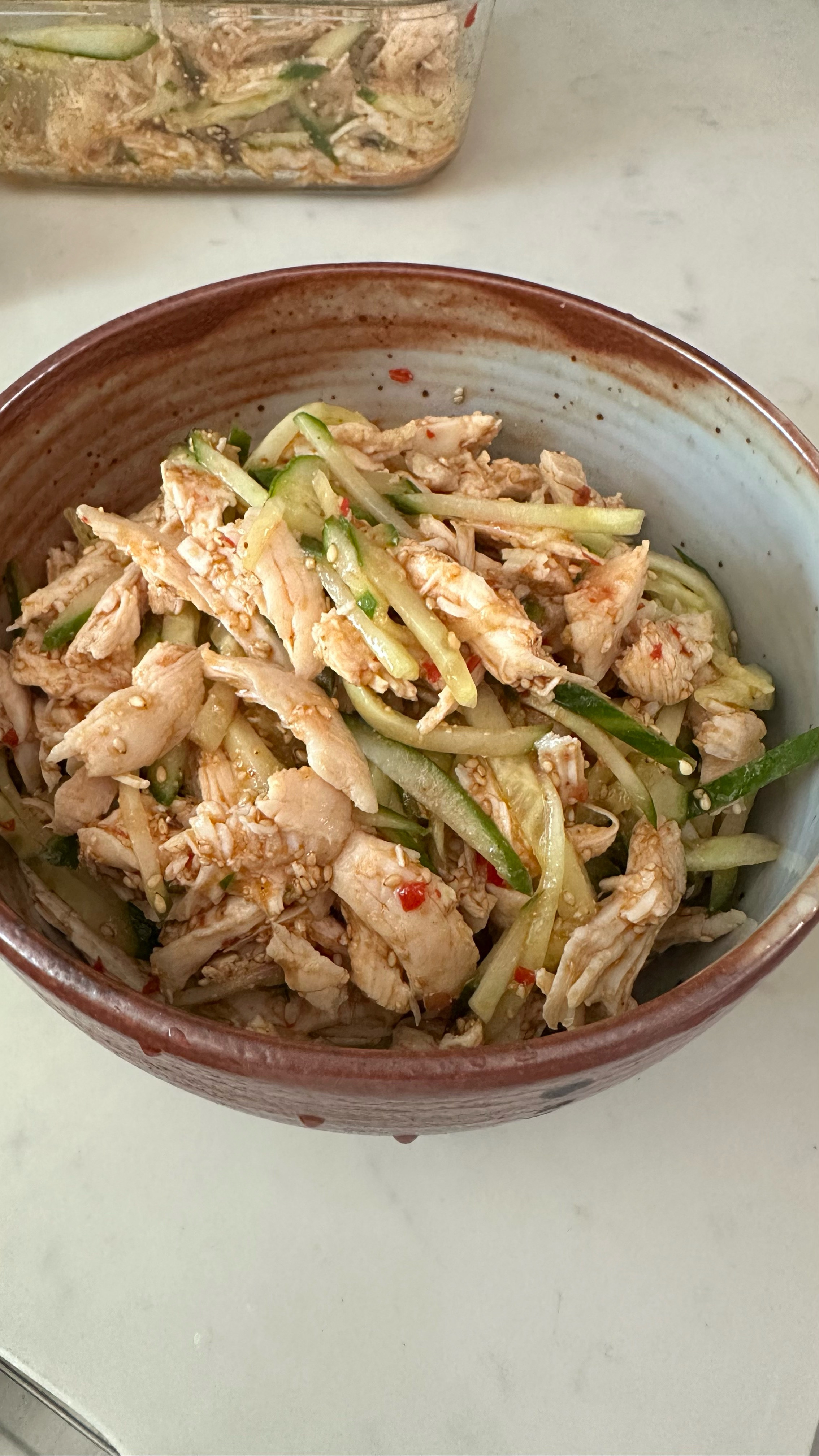 😋 A summer staple I keep coming back to: spicy cucumber and chilled chicken salad. 

It’s light, flavorful, and perfect for hot days. Refreshing, with just the right kick 🥗 

#LTKSummerEdit #LTKActive