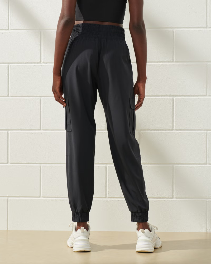 YPB motionTEK Cargo Jogger | Abercrombie & Fitch (US)