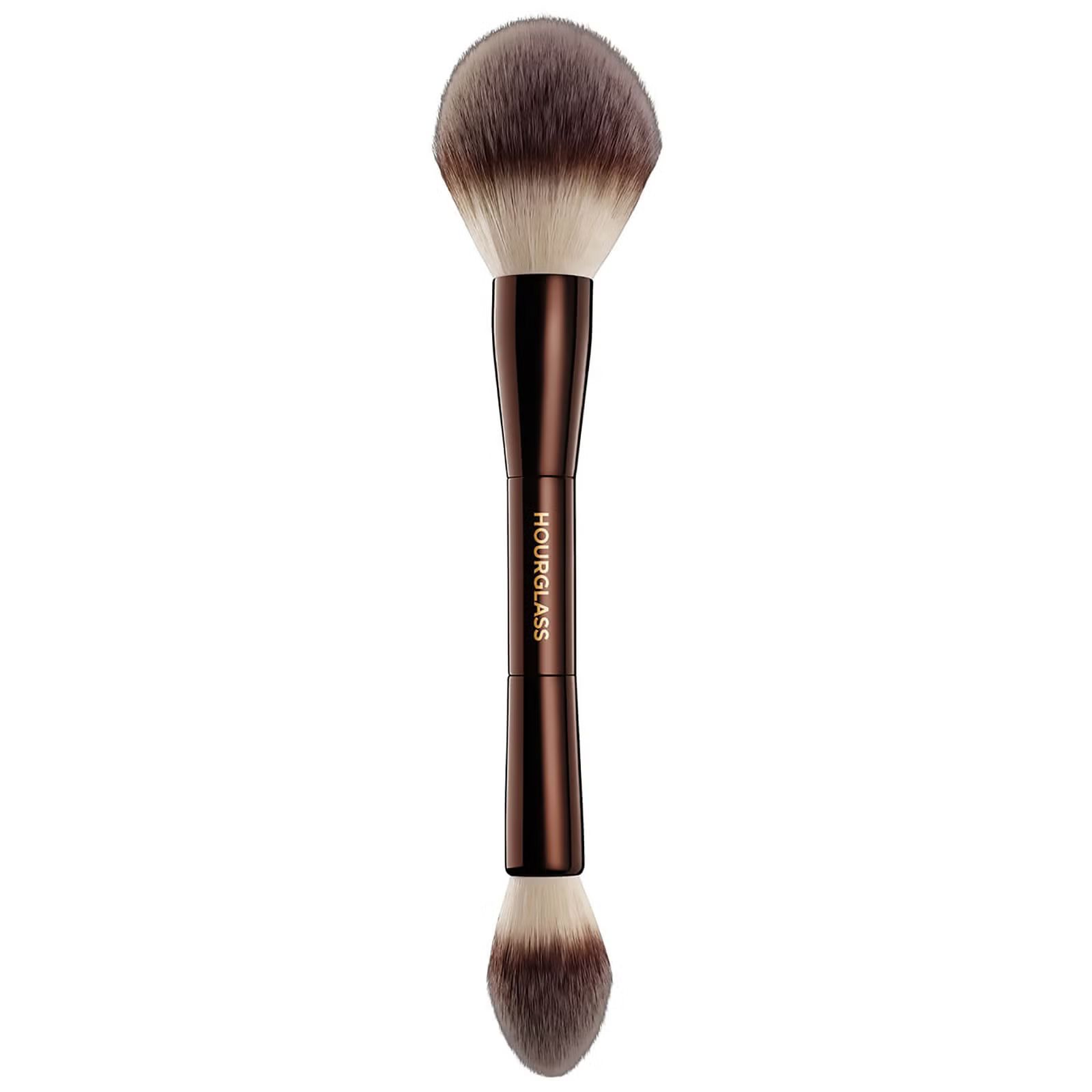 Hourglass Veil Powder Brush | Cult Beauty