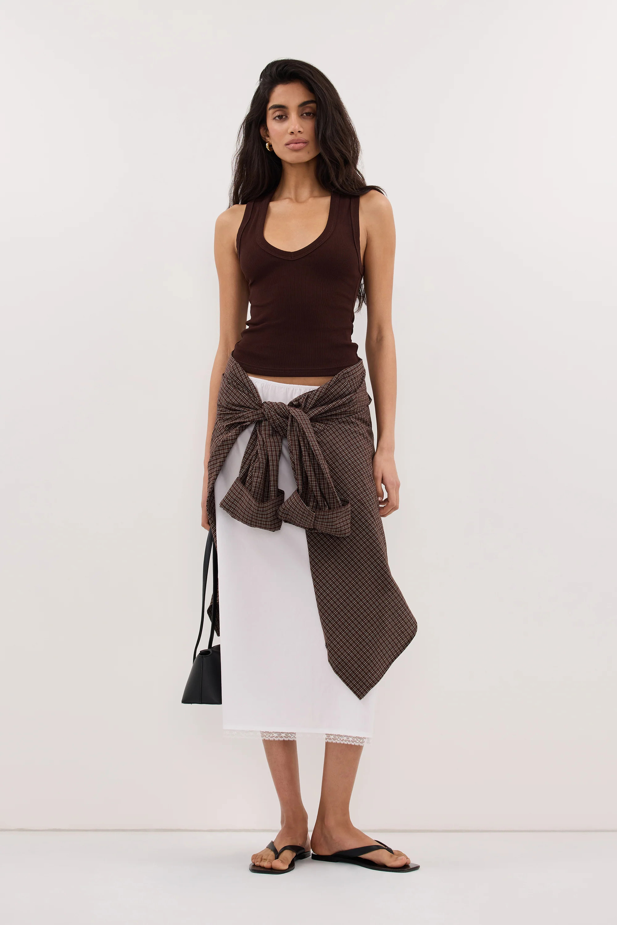 YASMIN BURNT CHOC SLEEVELESS KNIT TANK | DISSH