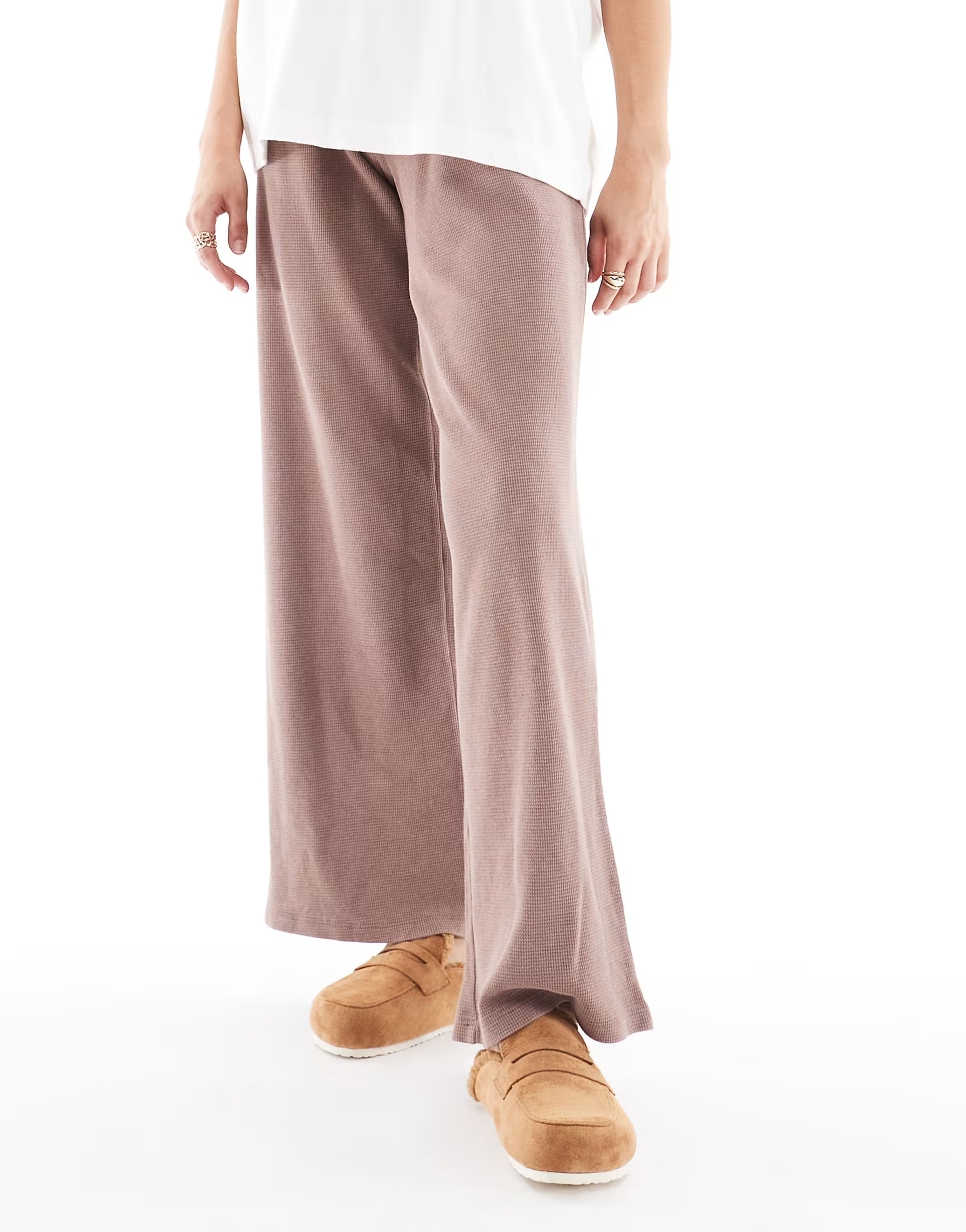 SEQWL Soda fur lined mules in chesnut | ASOS (Global)