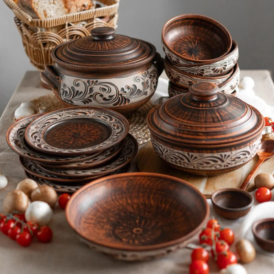 Handmade Clay Dinnerware Set for 6 – Ukrainian Red Terracotta Pottery With Plates, Bowls & Lidd... | Etsy (US)