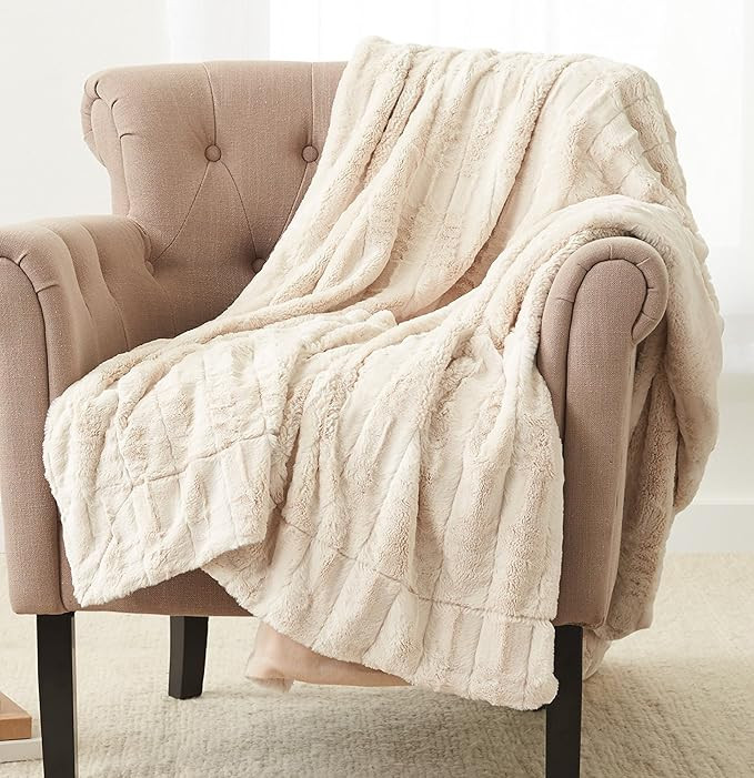 Pinzon Faux Fur Throw Blanket - 50 x 60 Inch, Ivory | Amazon (US)