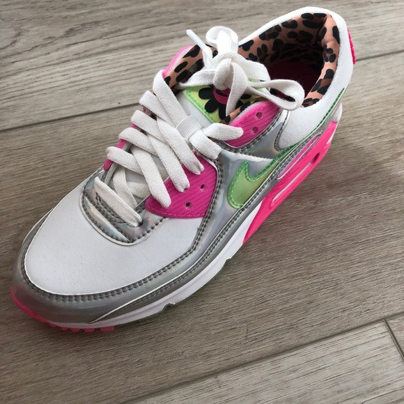 Nike air max 90 Lux Shoes! Brand new! | Poshmark
