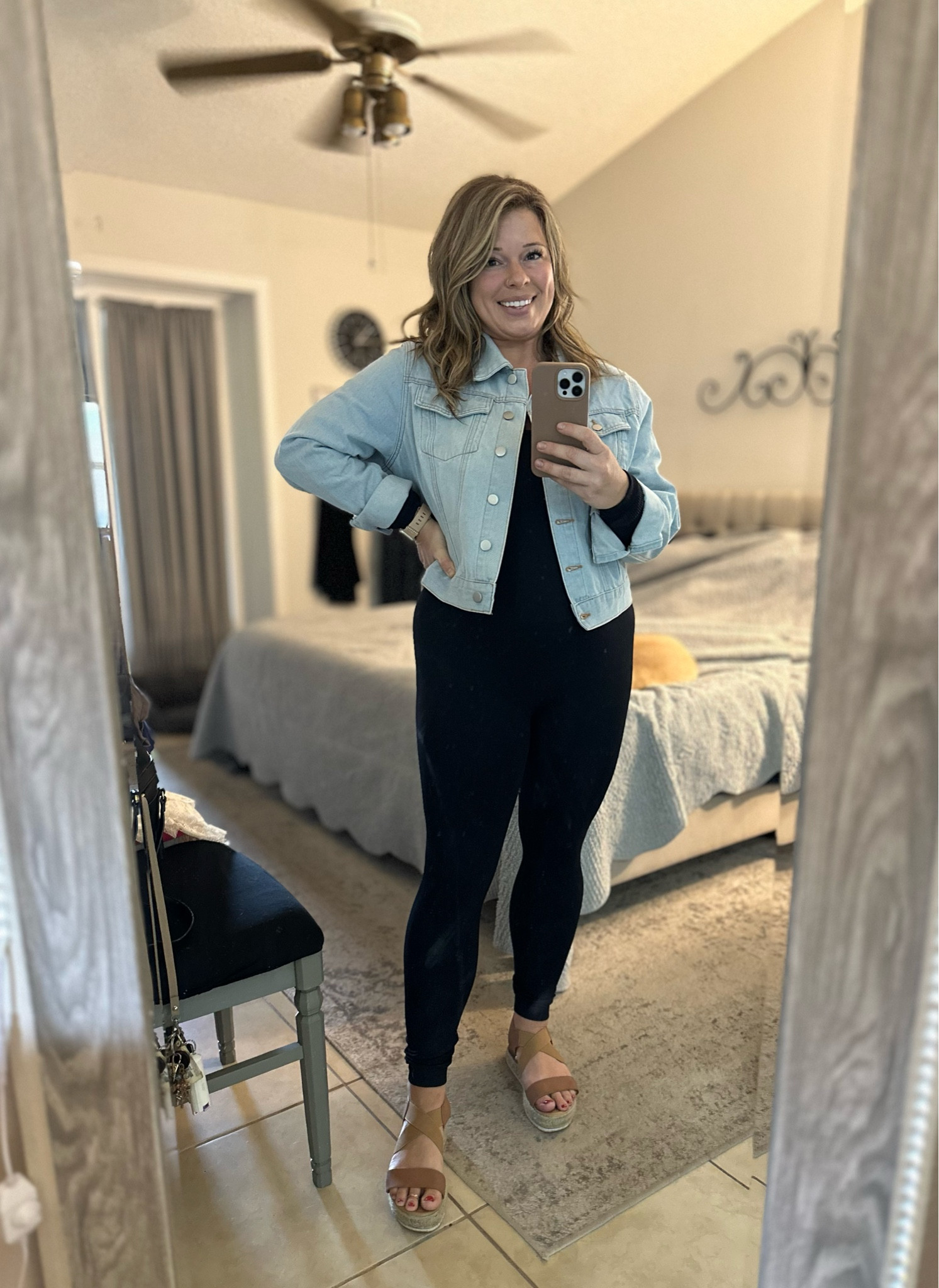 Such a perfect travel day outfit heading to anywhere with cool weather.

Size large
Size 12
Midsize outfit
Amazon finds
Amazon fashion 
Amazon jumpsuit 
Yoga jumpsuit 

#LTKActive #LTKFitness #LTKFindsUnder50