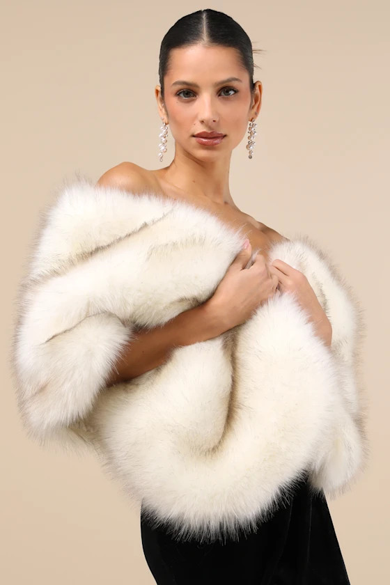 Exquisite Promise White Faux Fur Stole | Lulus