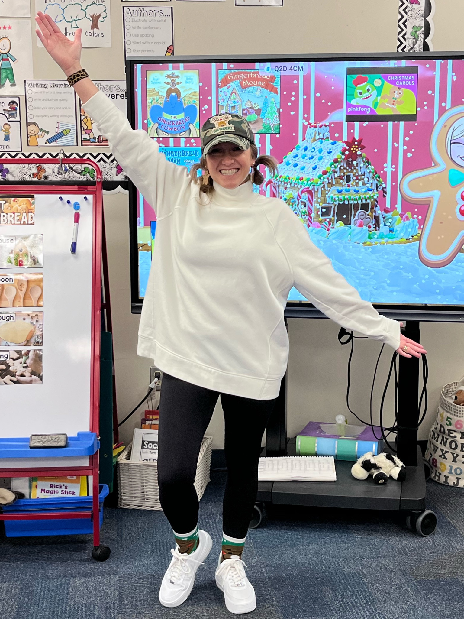 Seriously?!?!  These leggings are AMAZING!  I bought one pair and now I am hooked!  You can dress them up or wear them with a comfy sweatshirt!  

#LTKCyberweek #LTKfit #LTKunder100
