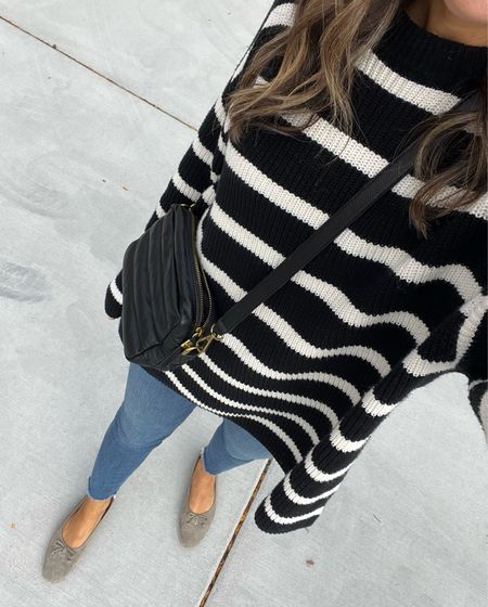 Flats tts. The color is much lighter in personal than online (it’s nothing like online really). Jeans are old Toothpick Style from Jcrew, linked similar from same mine. and sweater is from HM (spring) 


#LTKstyletip #LTKsalealert #LTKshoecrush