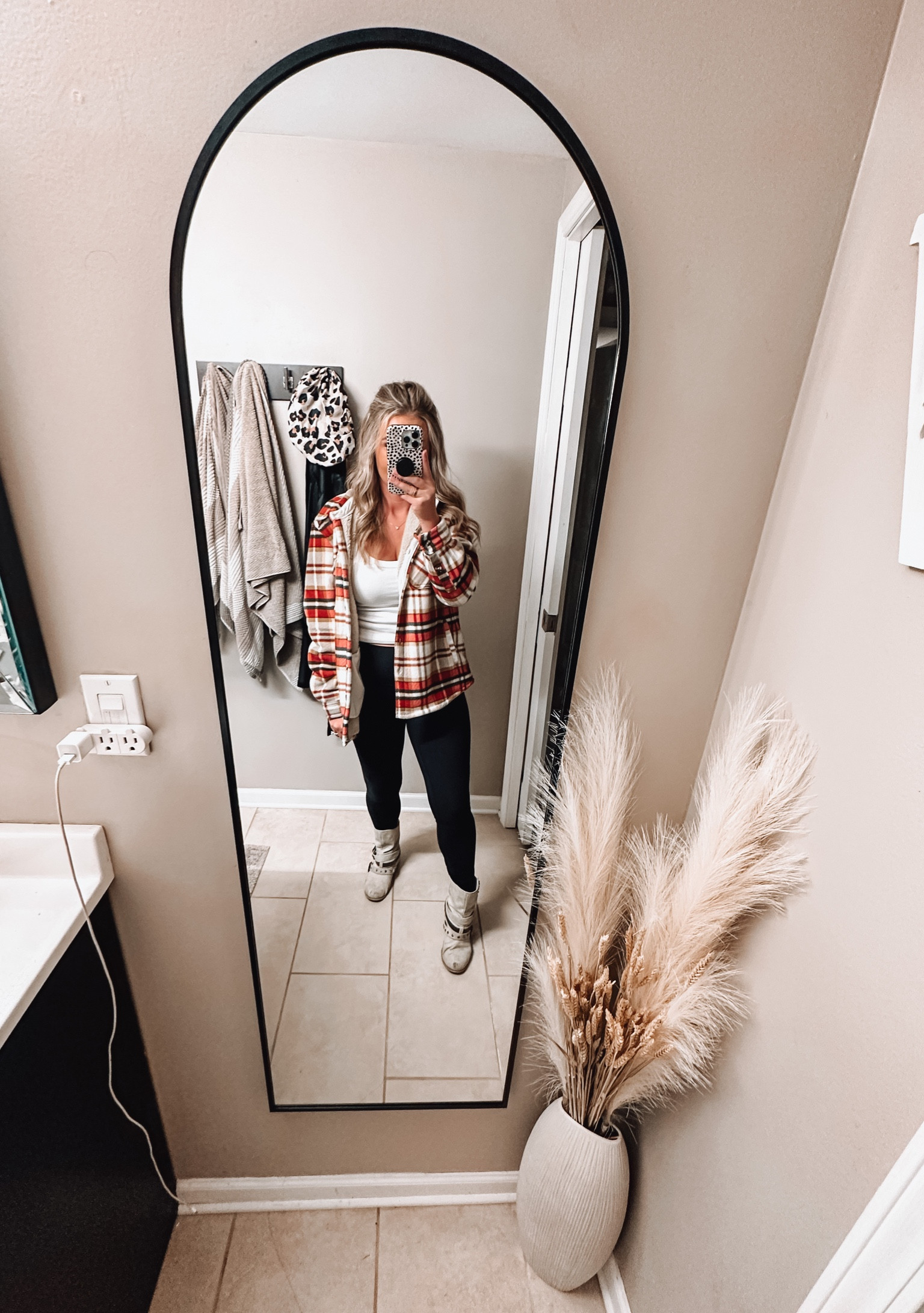 $65 curved mirror 😍

#LTKhome