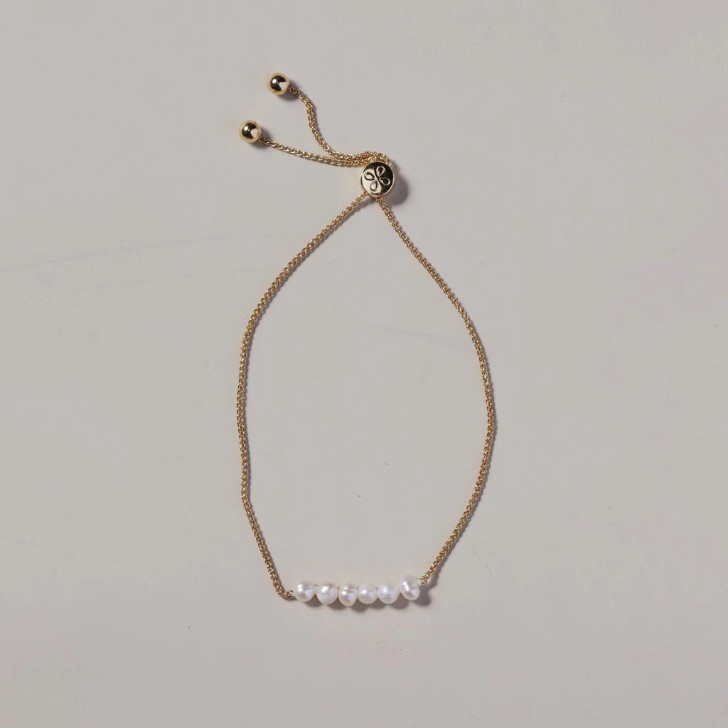Pearl Bolo Bracelet | Nickel and Suede