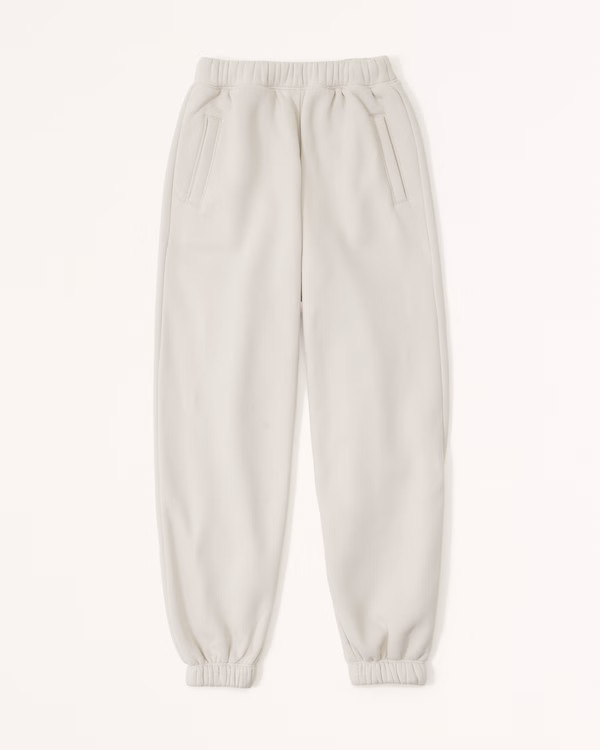 Essential Oversized Sunday Sweatpant | Abercrombie & Fitch (US)