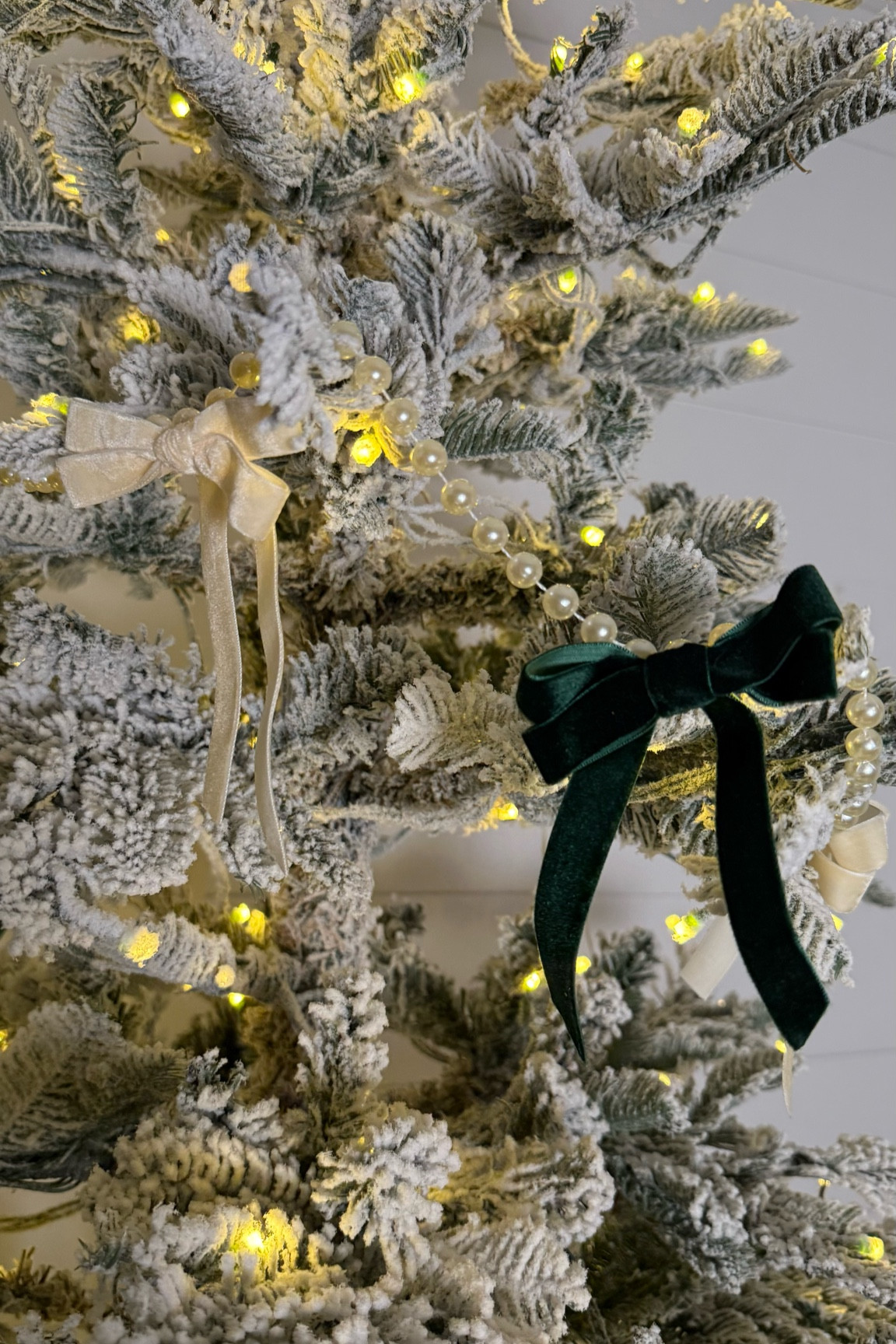 I am OBSESSED with this DIY bow garland! 🎀 It adds the perfect touch of festive charm to my holiday decor! Super easy to make, and it looks so cute! #HolidayDecor #DIYGarland #LTKHoliday

#LTKHoliday #LTKHome #LTKSeasonal