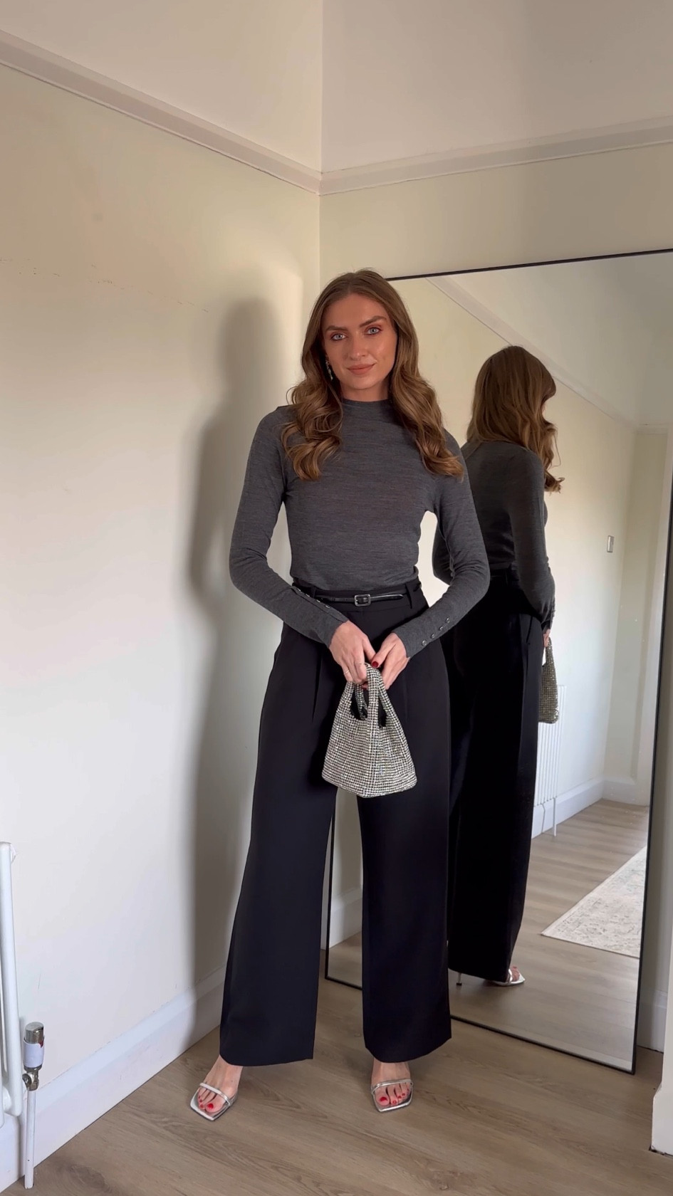 Ad. 25% off Abercrombie & Fitch and an extra 15% off on top using my code: AFEMILY

Wearing an small in the dark grey jumper  around bodysuit and a 27 reg in the black tailored trousers, I’m 5ft 6
