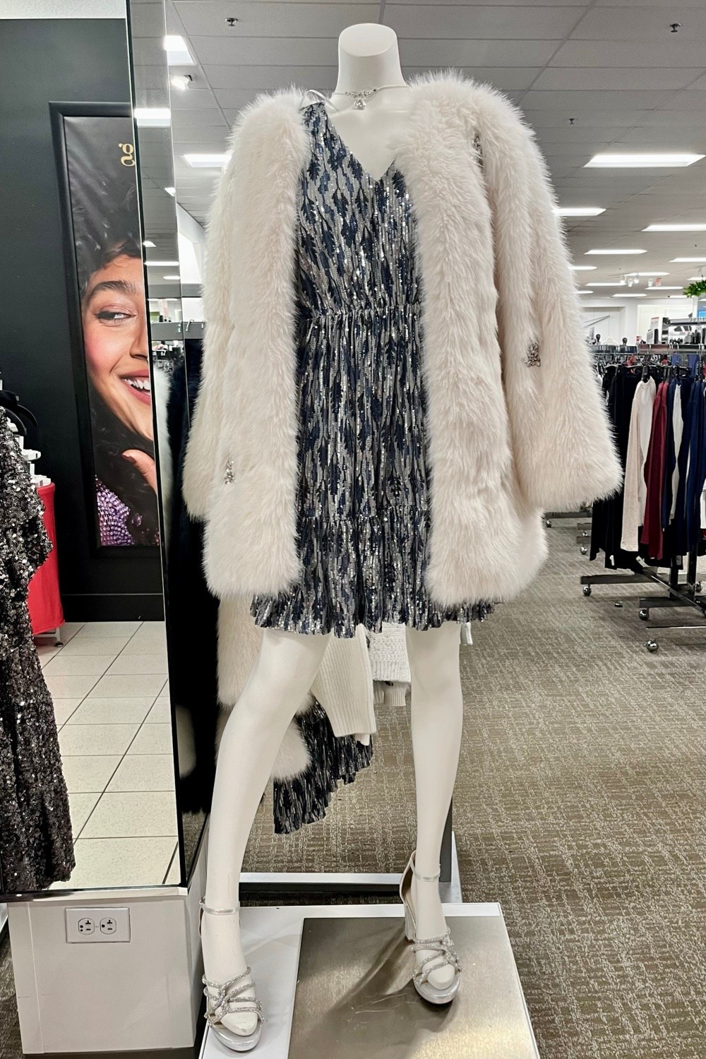 Love this faux fur white jacket with sparkly accents at Kohl’s for a glam winter bride to be. 

#LTKSeasonal #LTKWedding #LTKFindsUnder100