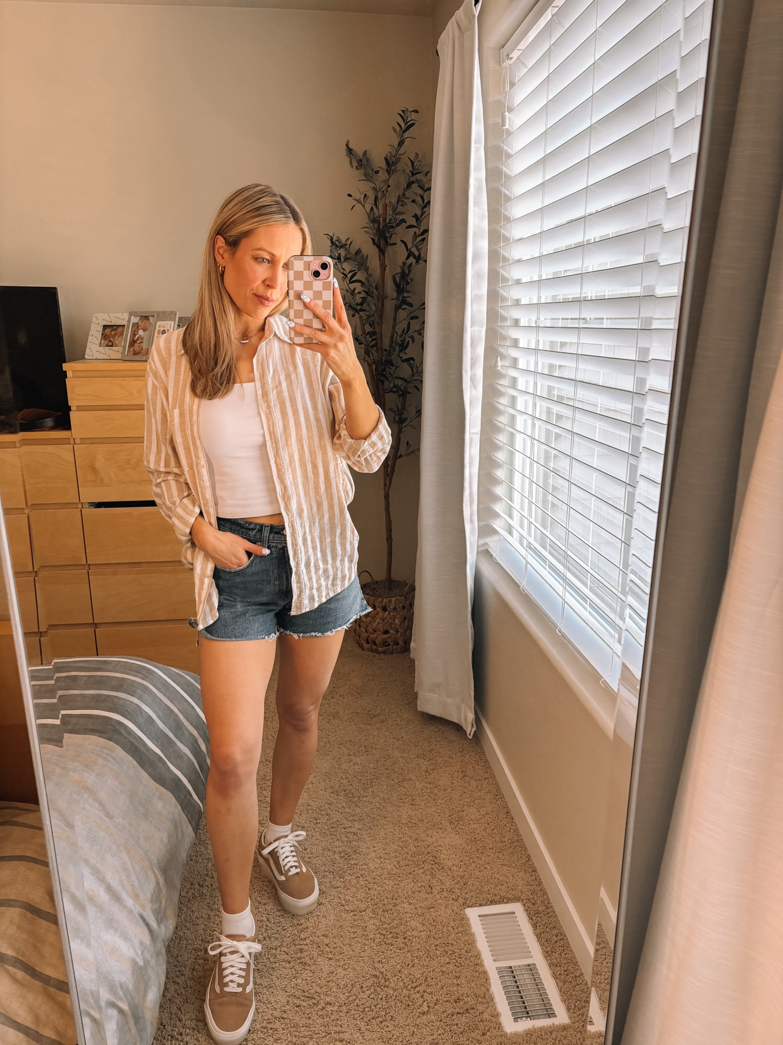 Casual spring/summer outfit. Wearing size 25 in shorts and XS in over shirt 

#LTKSeasonal #LTKstyletip