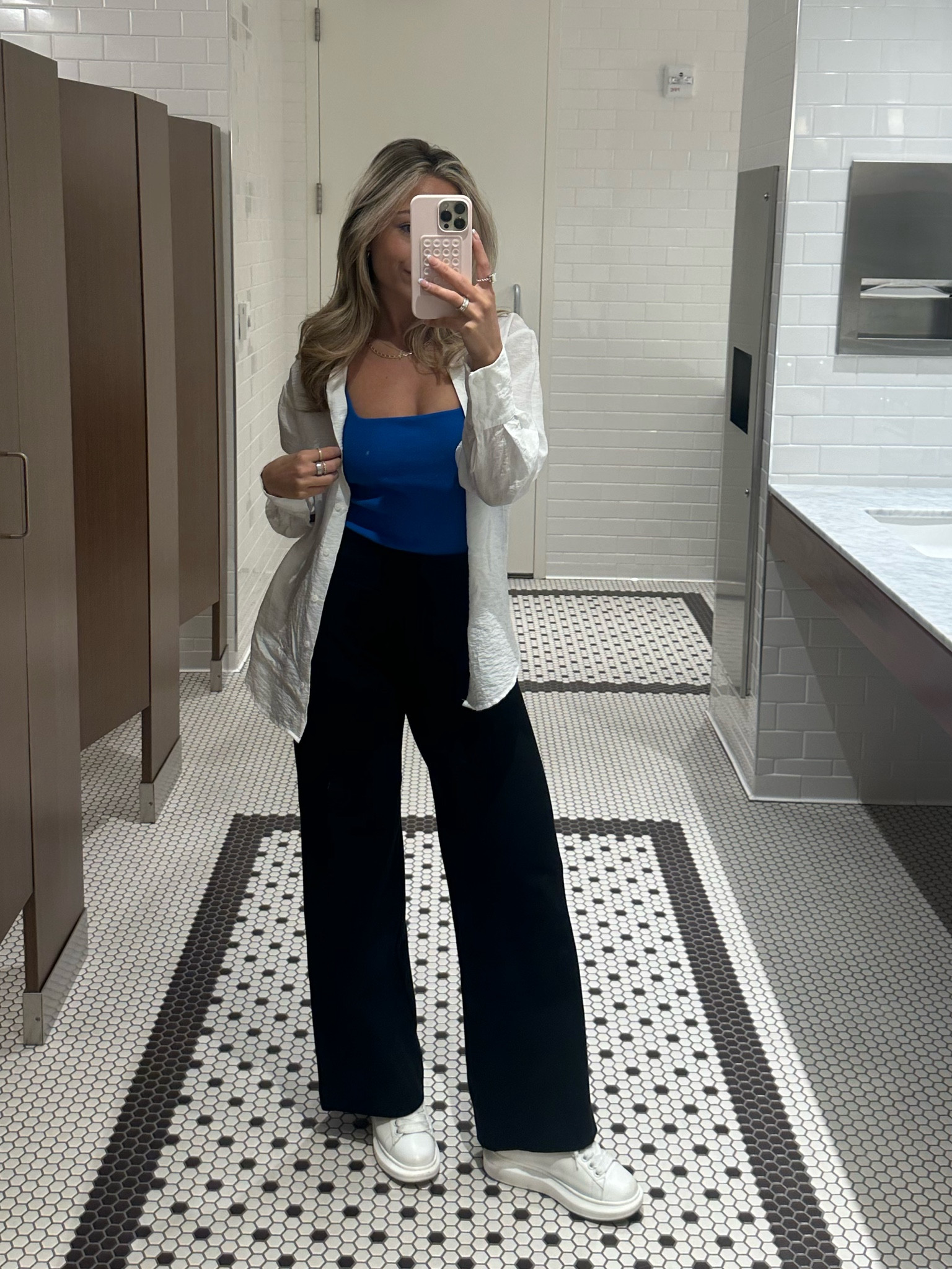 feelin all the blues! 💙

#LTKshoecrush #LTKfindsunder100 #LTKworkwear