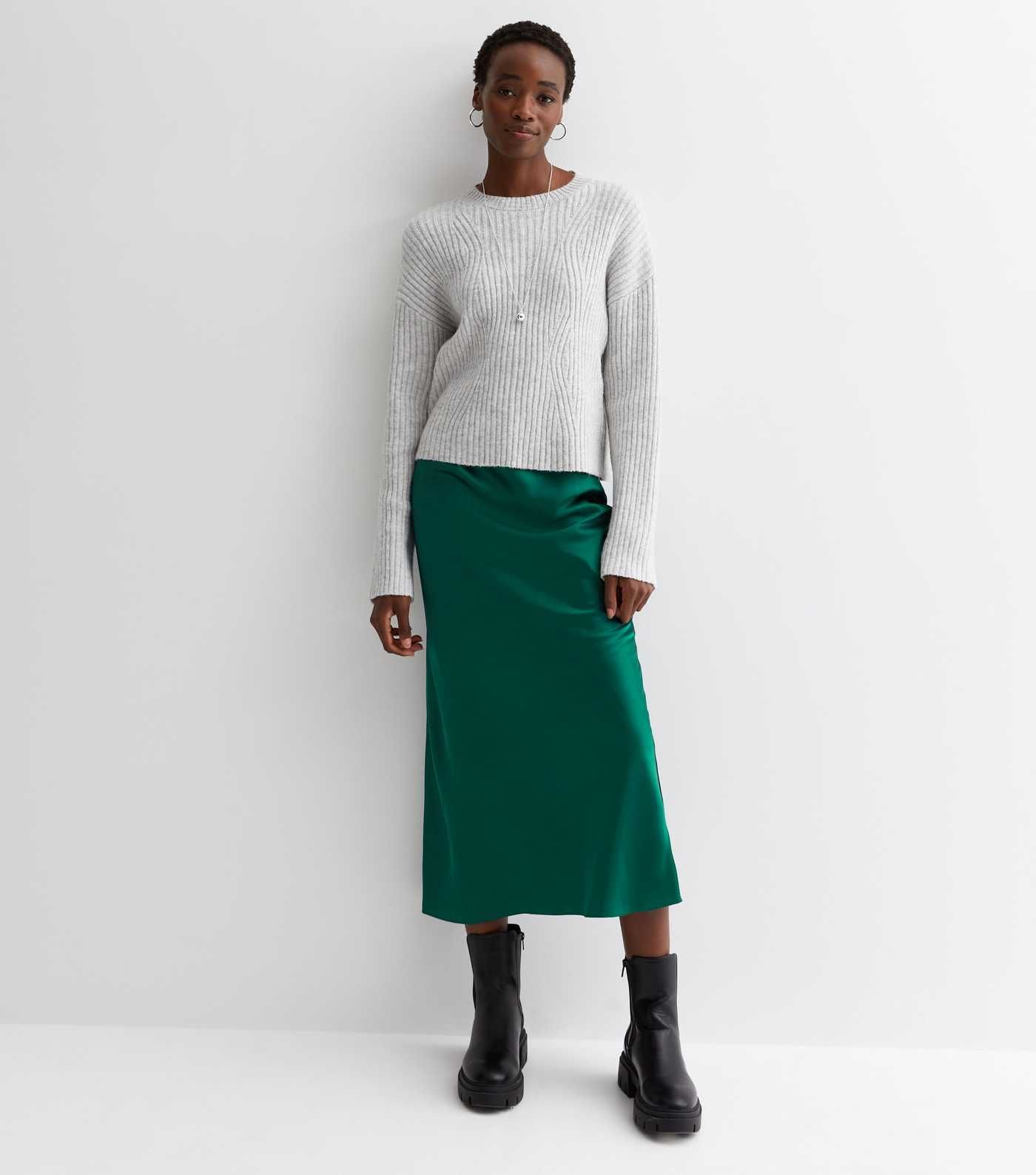 Tall Dark Green Satin Midaxi Skirt
						
						Add to Saved Items
						Remove from Saved Items | New Look (UK)