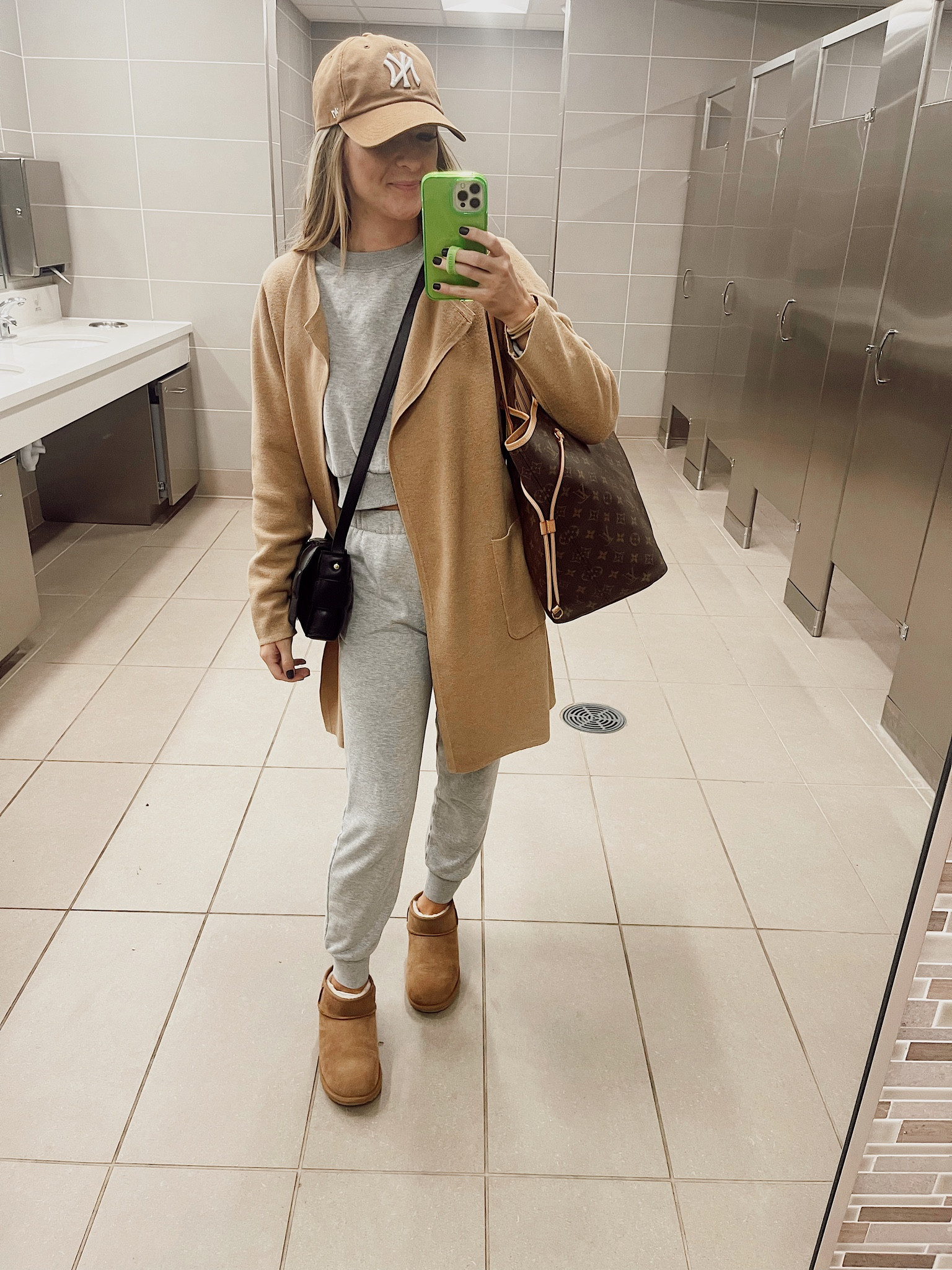 Airport outfit. Travel outfit. Jcrew coatigan. Ugg ultra mini  

#LTKSale #LTKstyletip #LTKFind