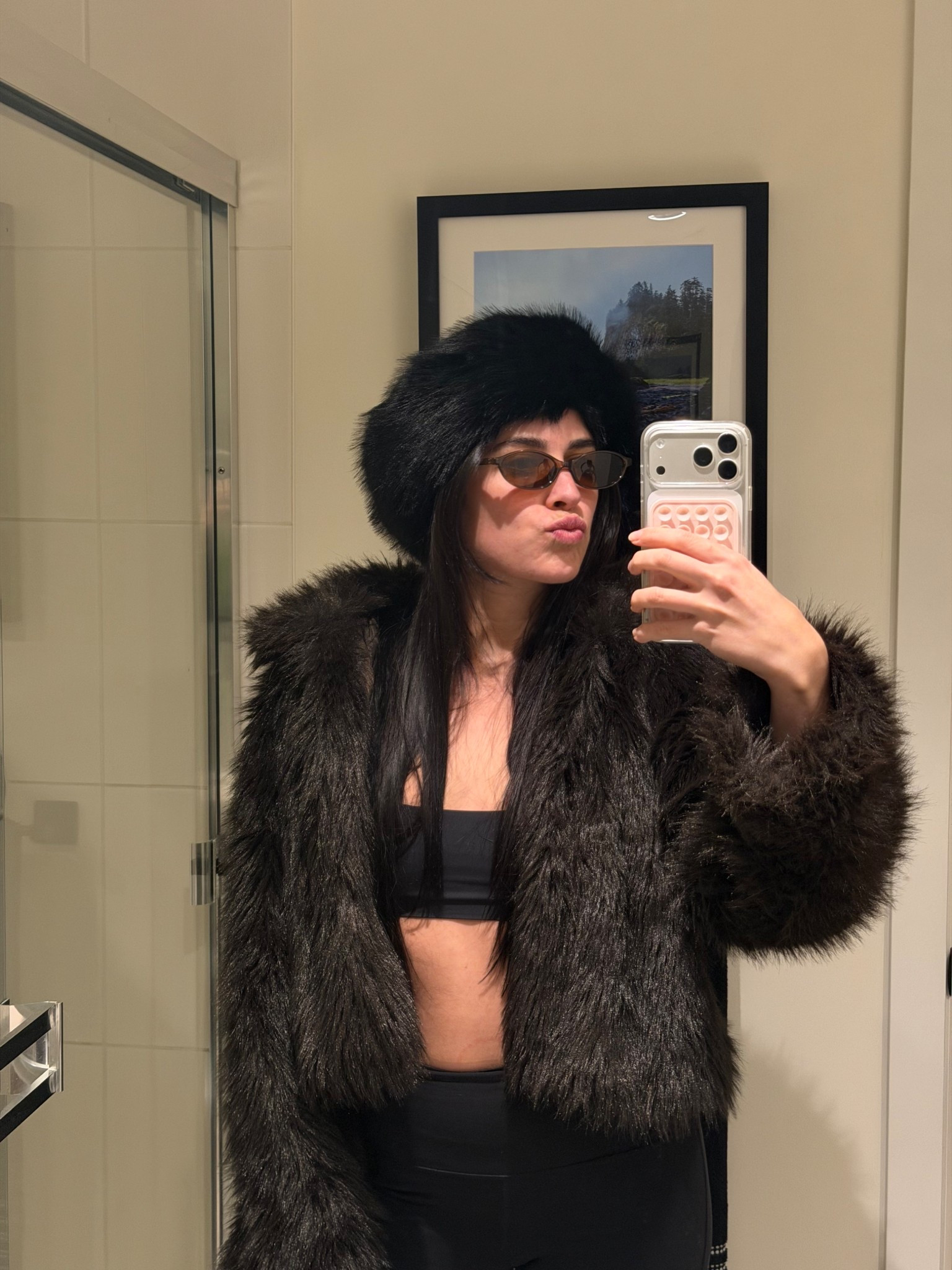 aprés ski fit🤎🥂 #apres #apresski #winter #aspen #ootd 

#LTKSeasonal #LTKValentine #LTKTravel