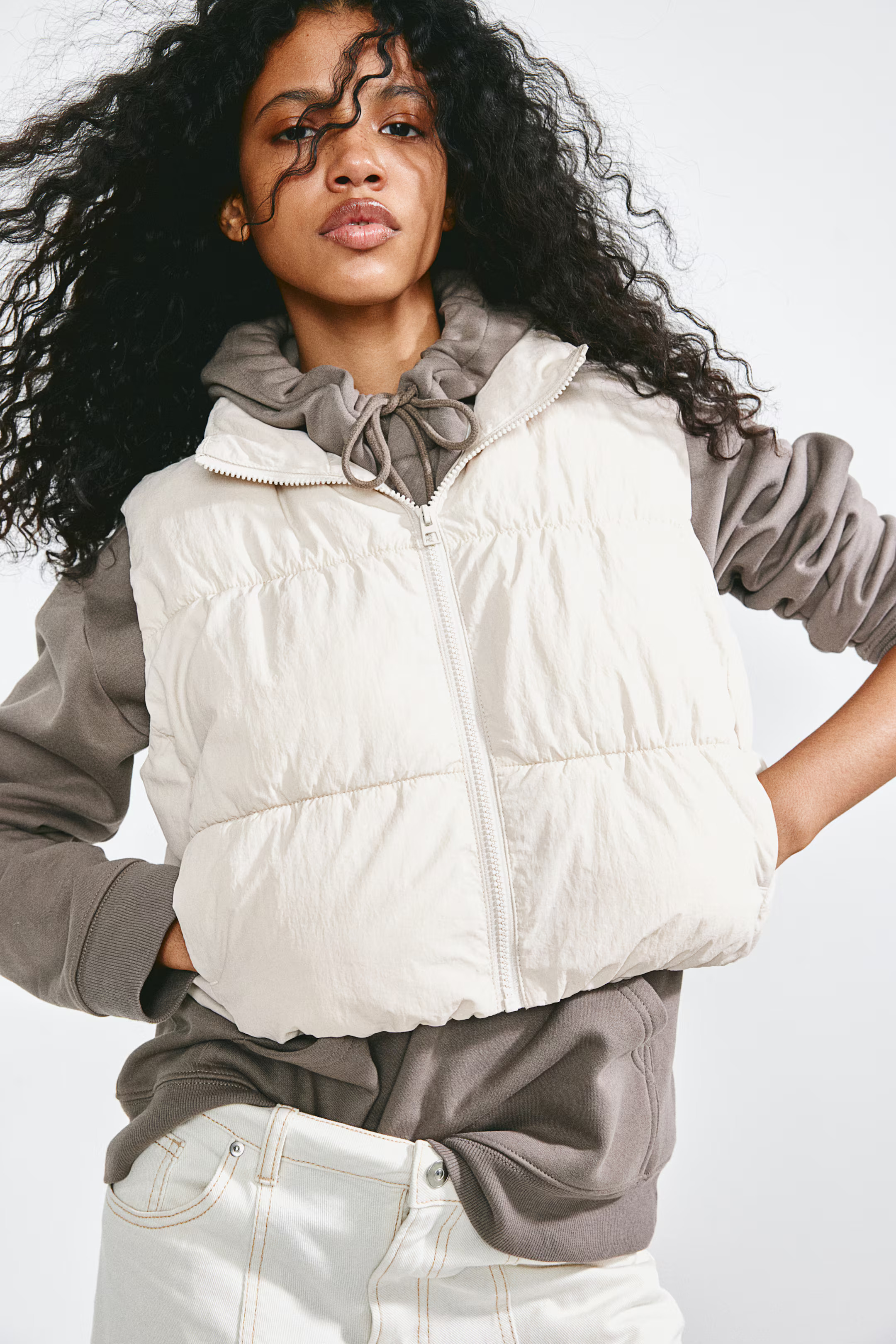 Puffer Vest - Light beige - Ladies | H&M US | H&M (US + CA)