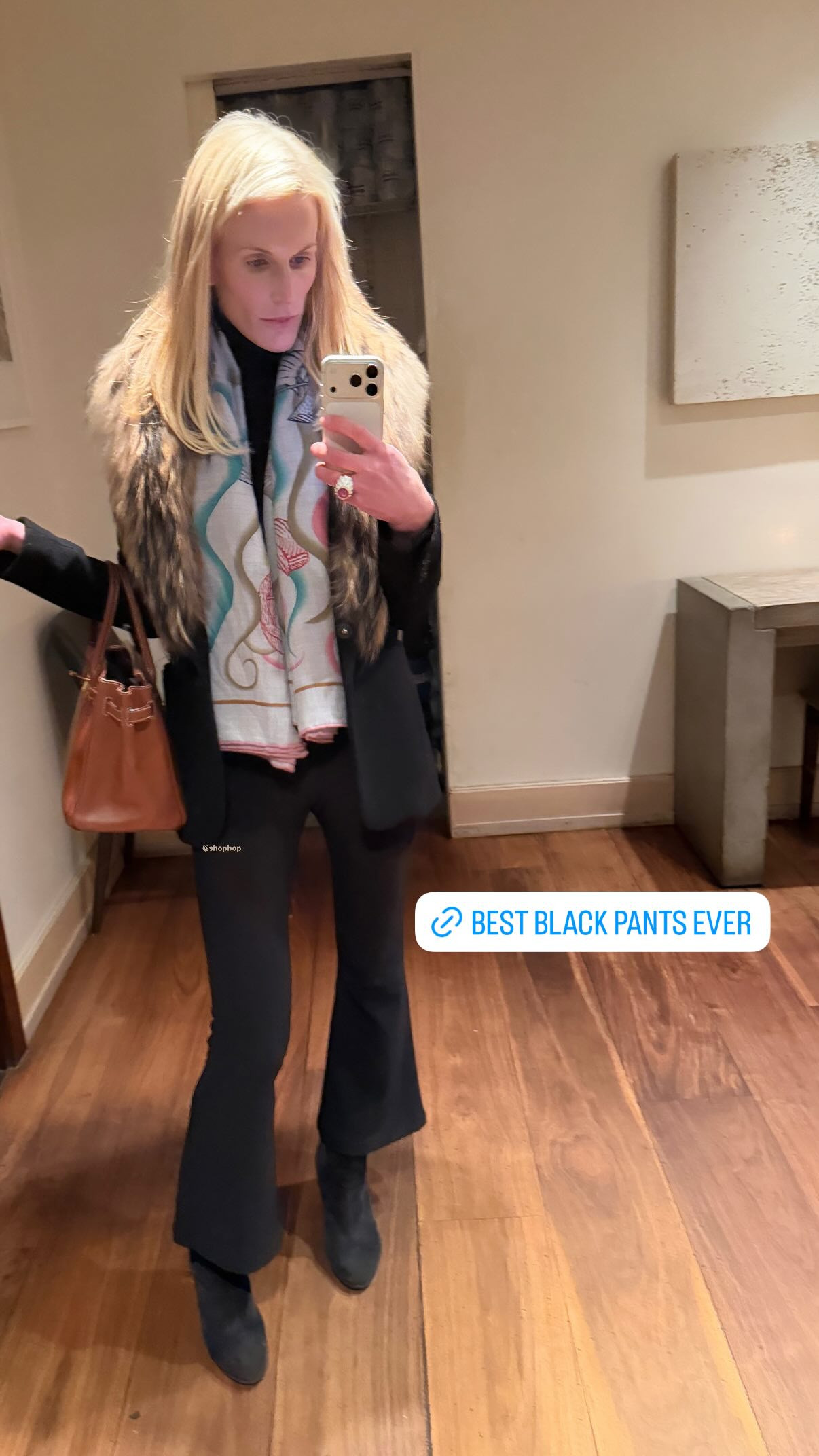 These are the best black pants ever. If you're looking for a kick flare pair, these are the ones! 

 #LTKootd