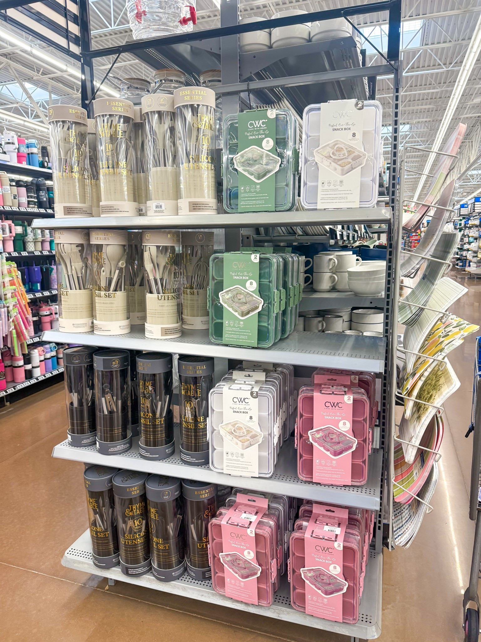 Walmart finds Christmas gift idea 




Kitchen utensils set 
Snackle box 
Walmart home


#LTKHoliday #LTKFindsUnder50 #LTKHome