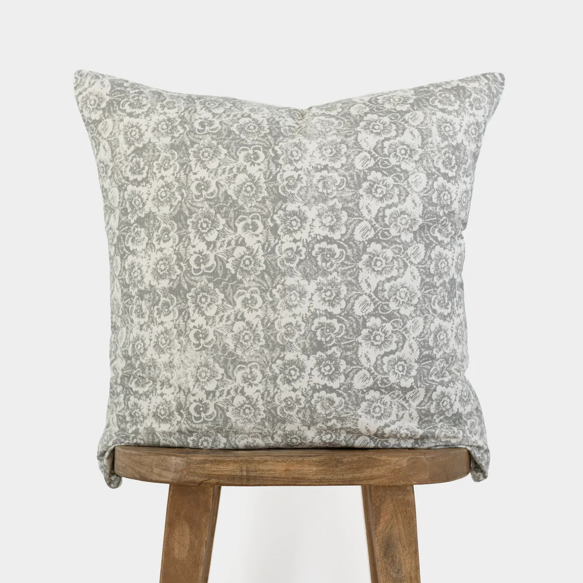 Amaro - Mudcloth Pillow Cover Single - 18'' | Woven Nook