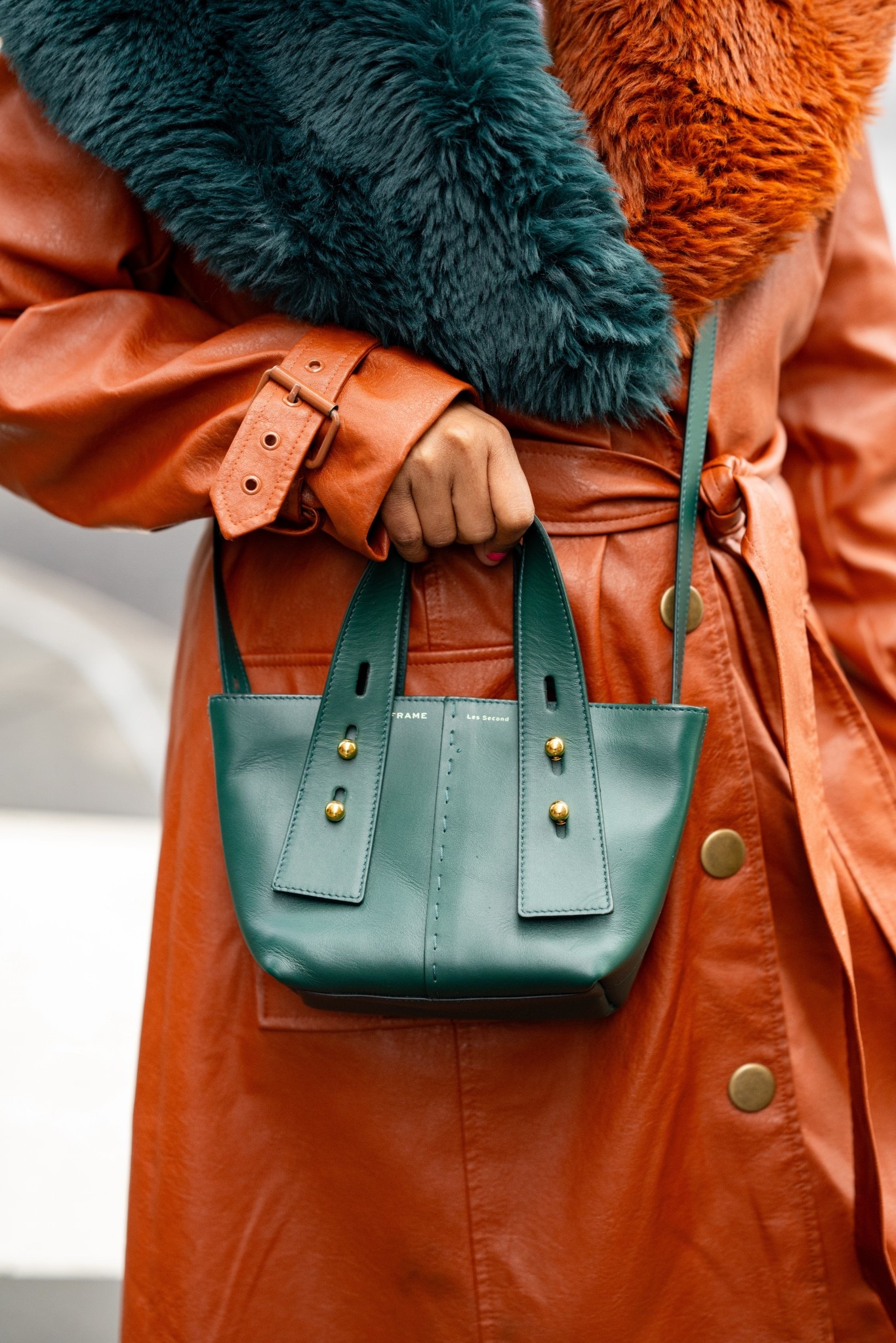 Lately I’ve been loving a good crossbody bag that still makes a statement.It’s the perfect mix of hands-free and elevated — easy to style, effortless to wear, and it pulls the whole look together without trying too hard. This one adds just the right pop of color. Tap to shop similar crossbody styles.

#LTKSeasonal #LTKootd #LTKSaleAlert